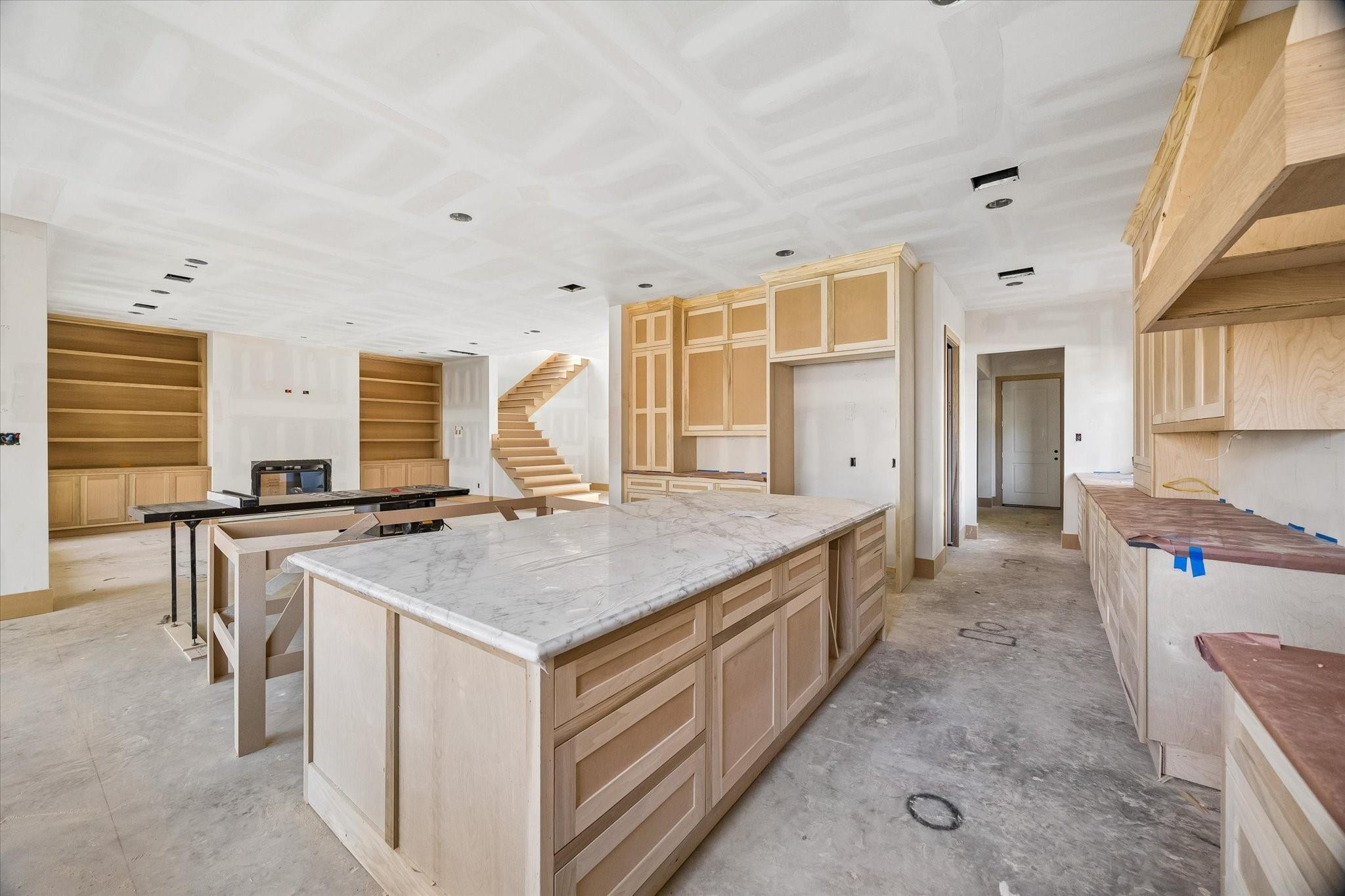 1050 W 42nd Street