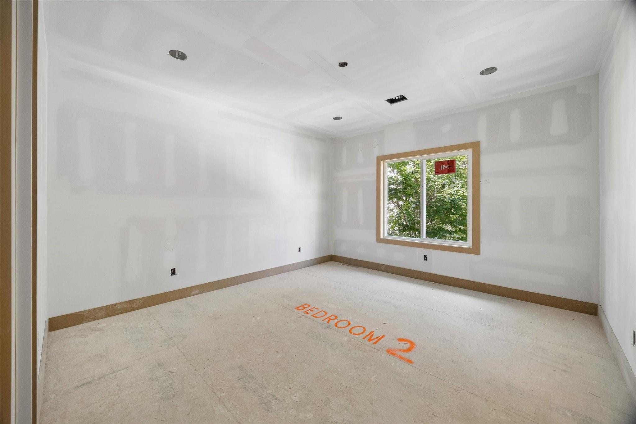 1050 W 42nd Street