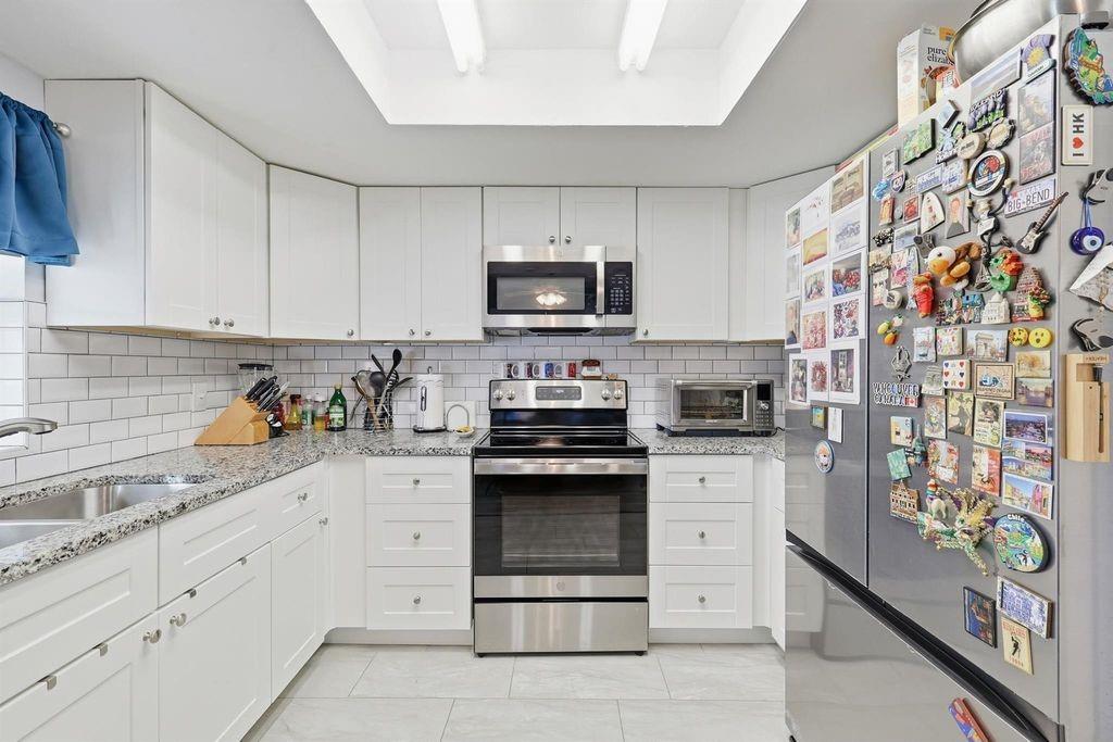 2828 Elk Grove Road