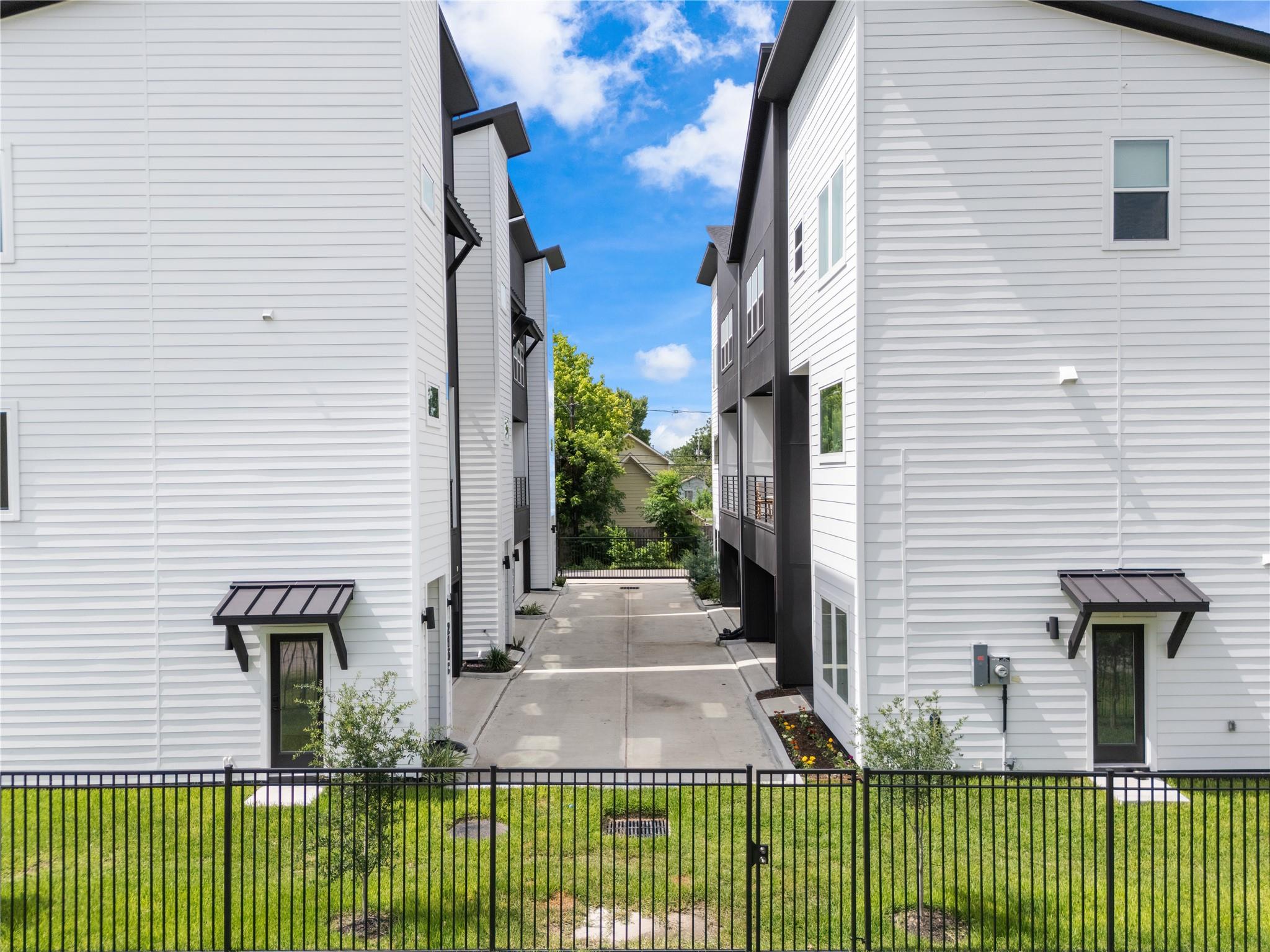 216 E 31st 1/2 Street # C