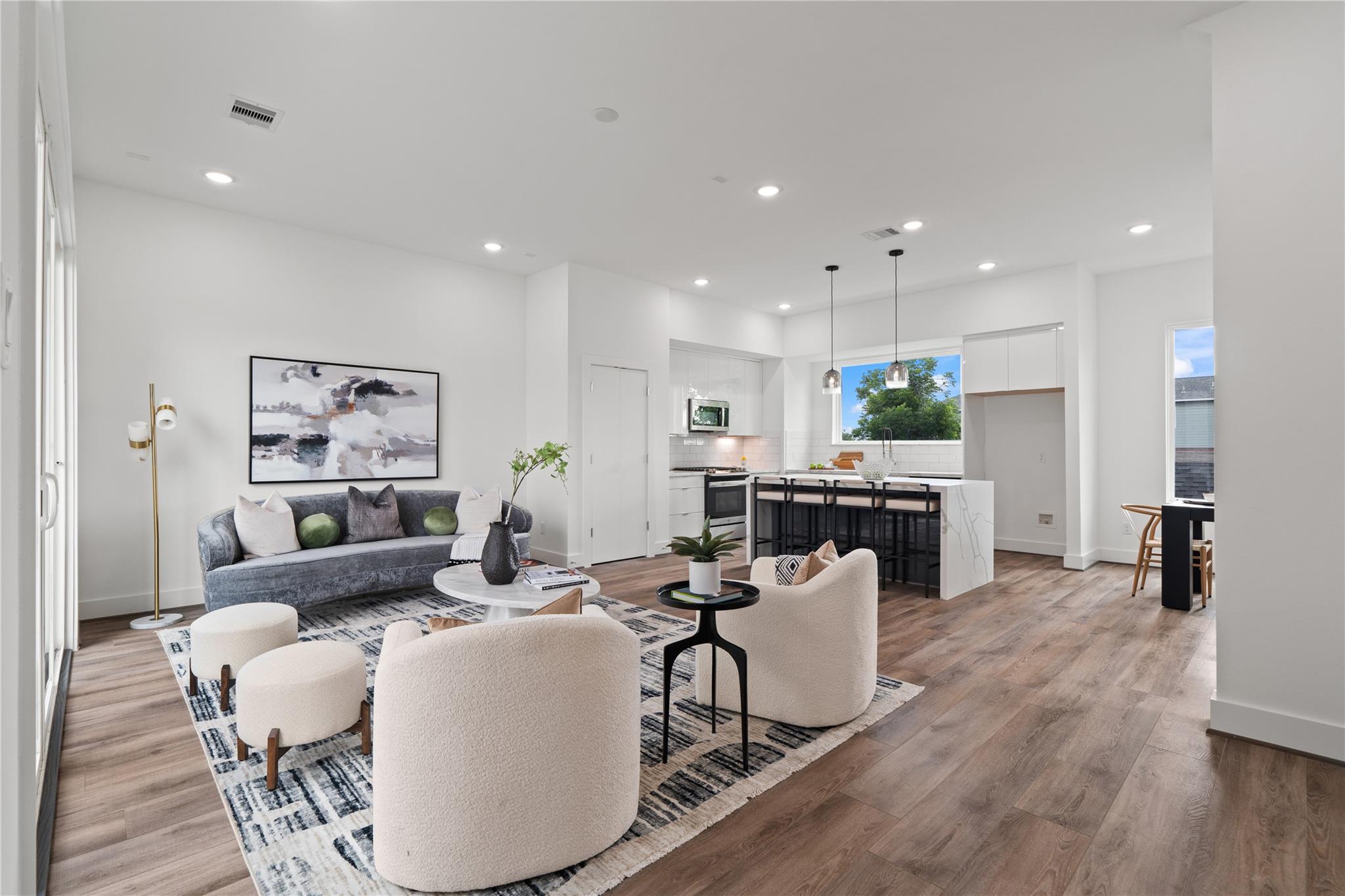 216 E 31st 1/2 Street # C