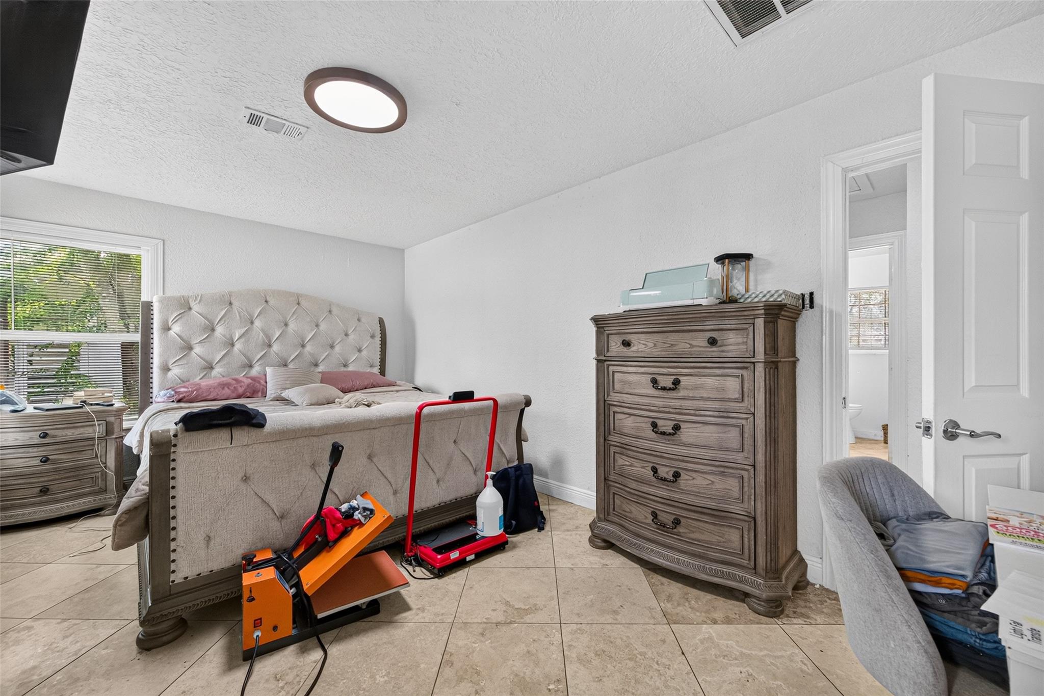 8822 Sultan Drive
