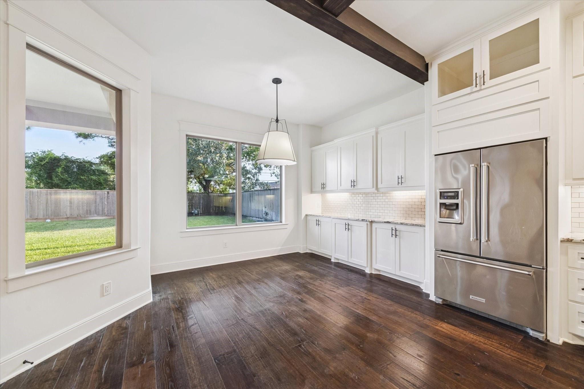 1339 Du Barry Lane