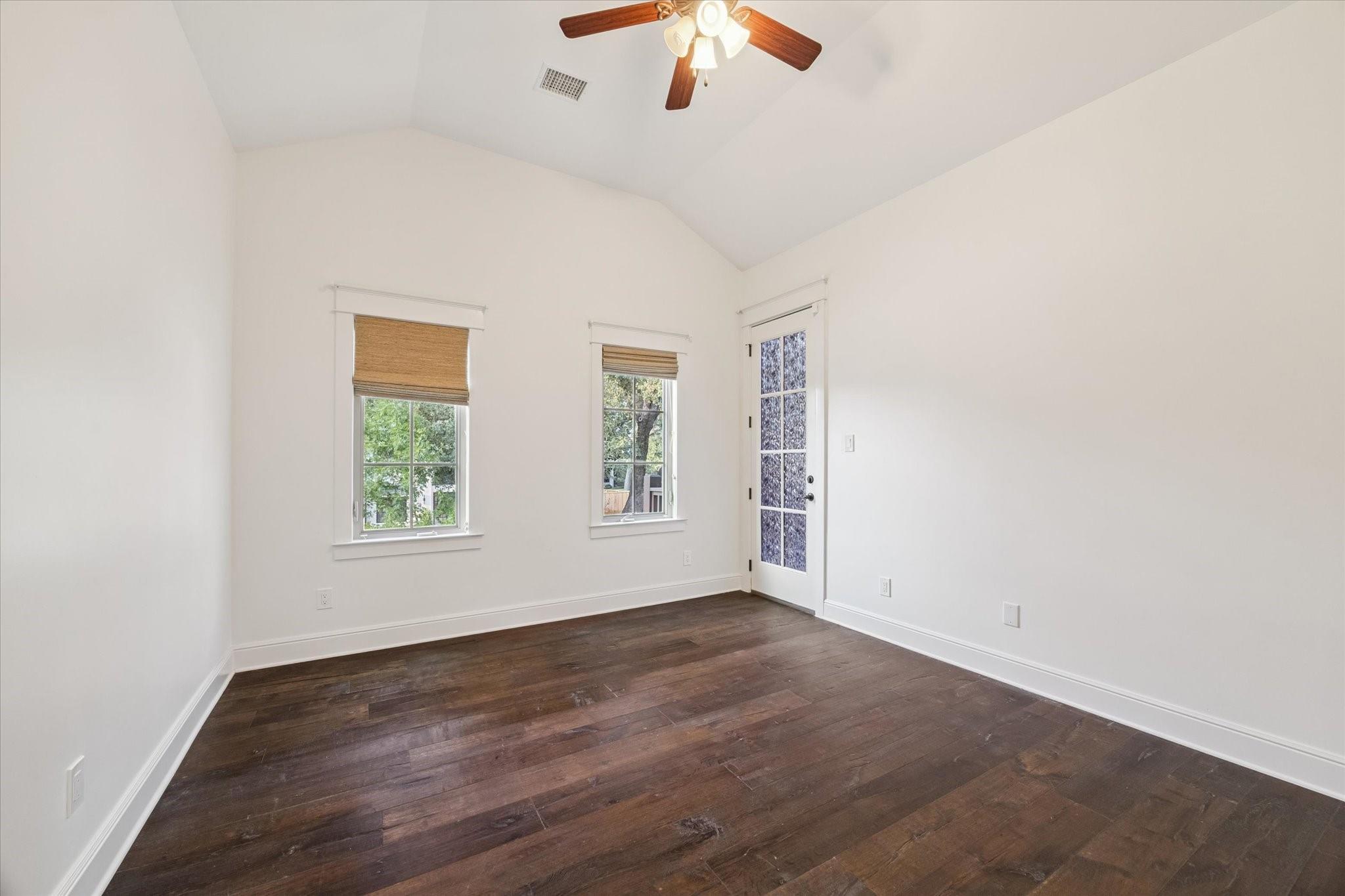 1339 Du Barry Lane