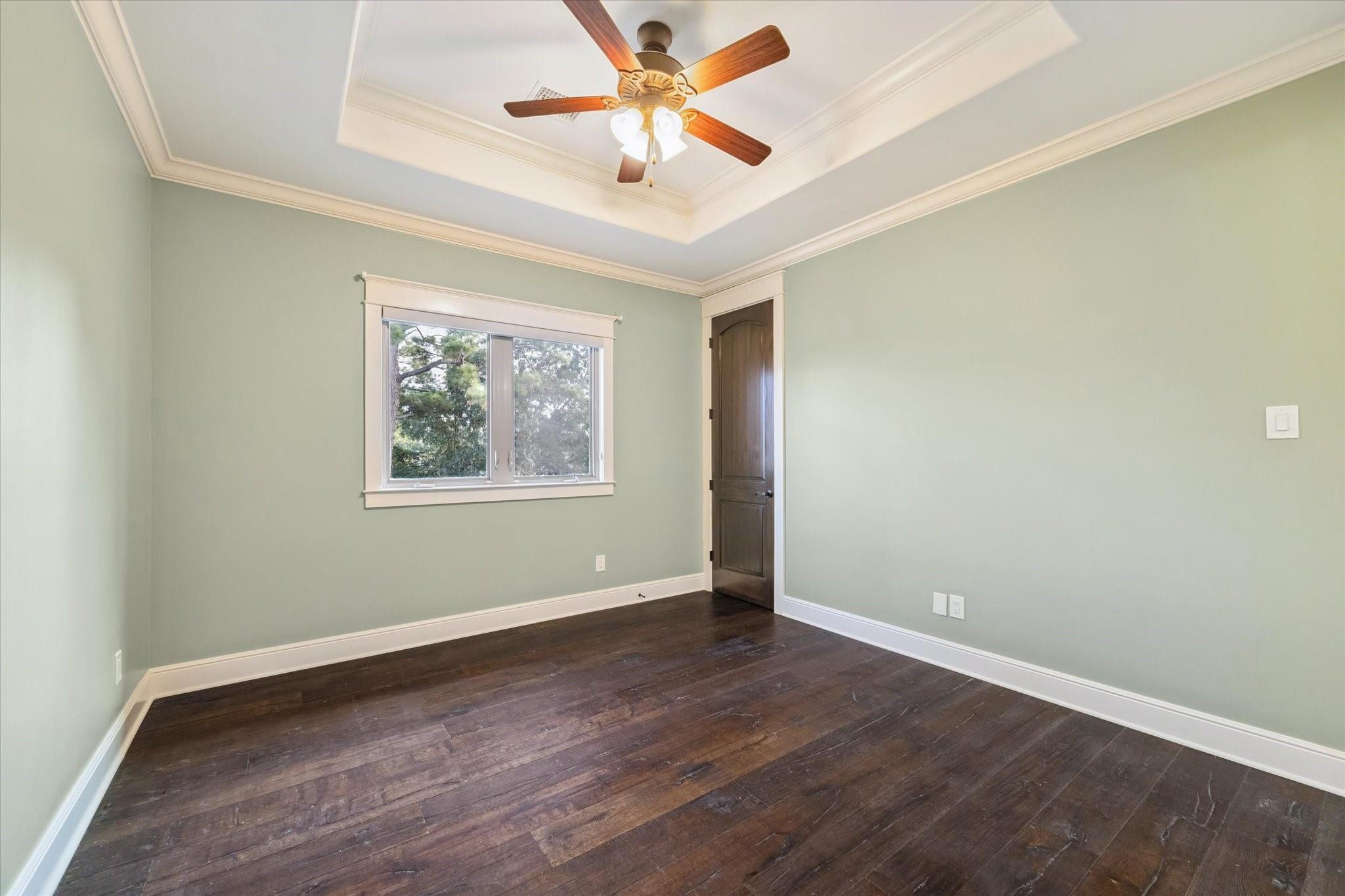 1339 Du Barry Lane