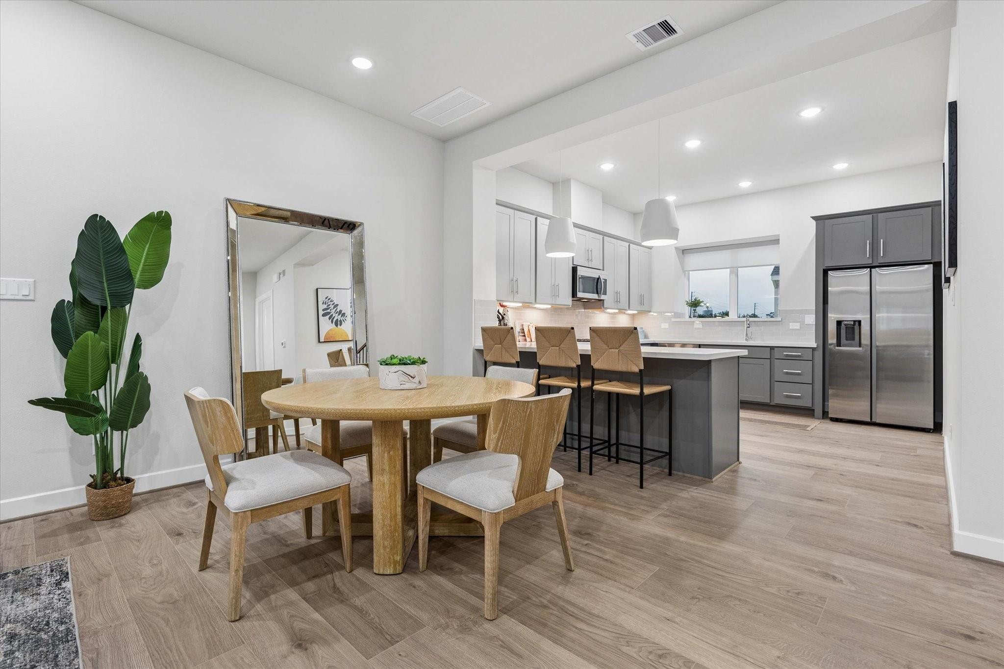6346 Paddington Bend Drive