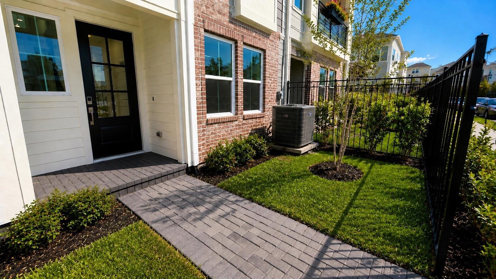 6338 Paddington Bend Drive