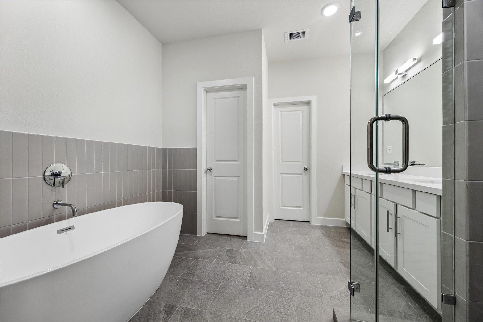6338 Paddington Bend Drive