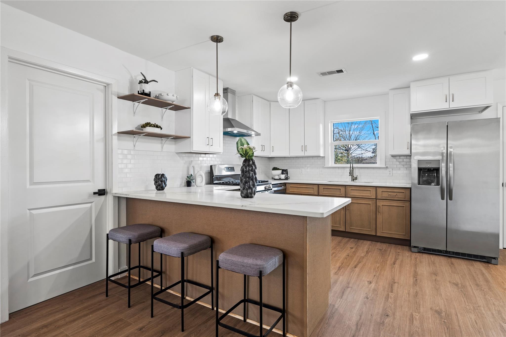 5023 Redstart Street