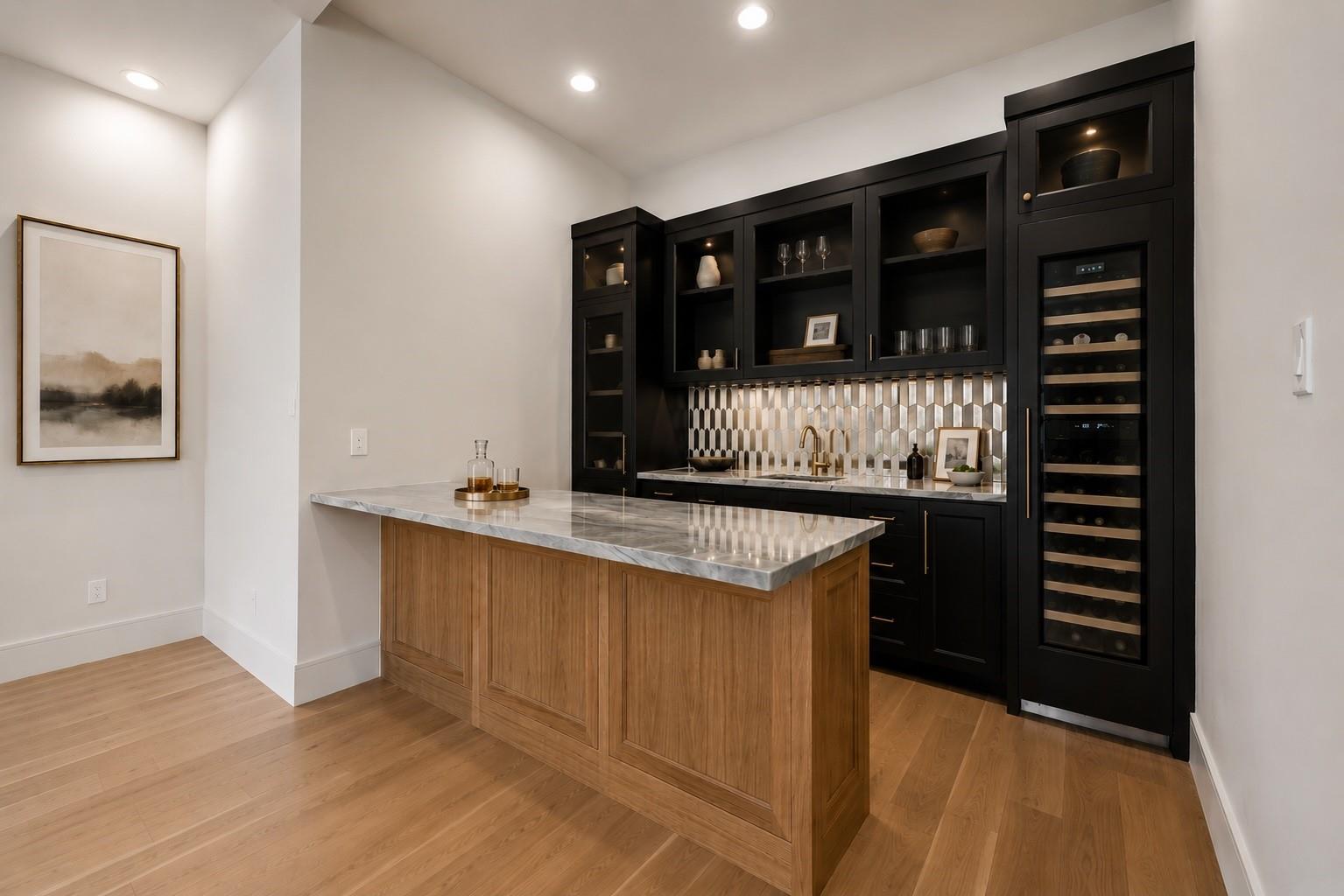 316 W 30th Street