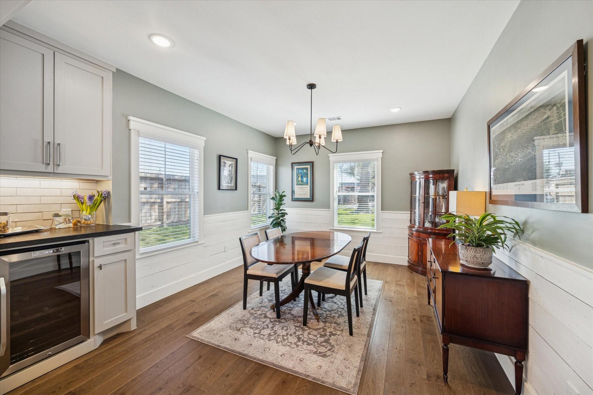 216 W 30th Street