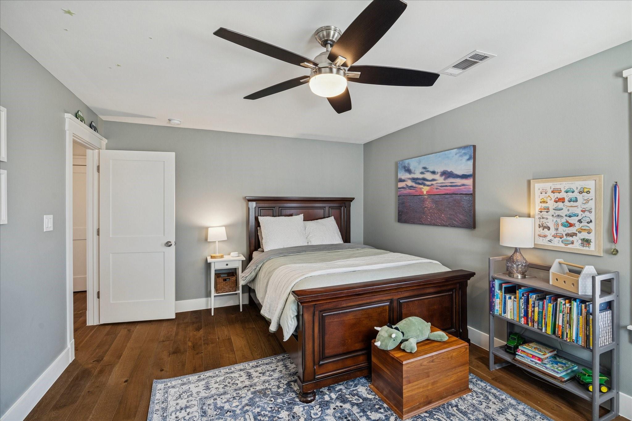 216 W 30th Street