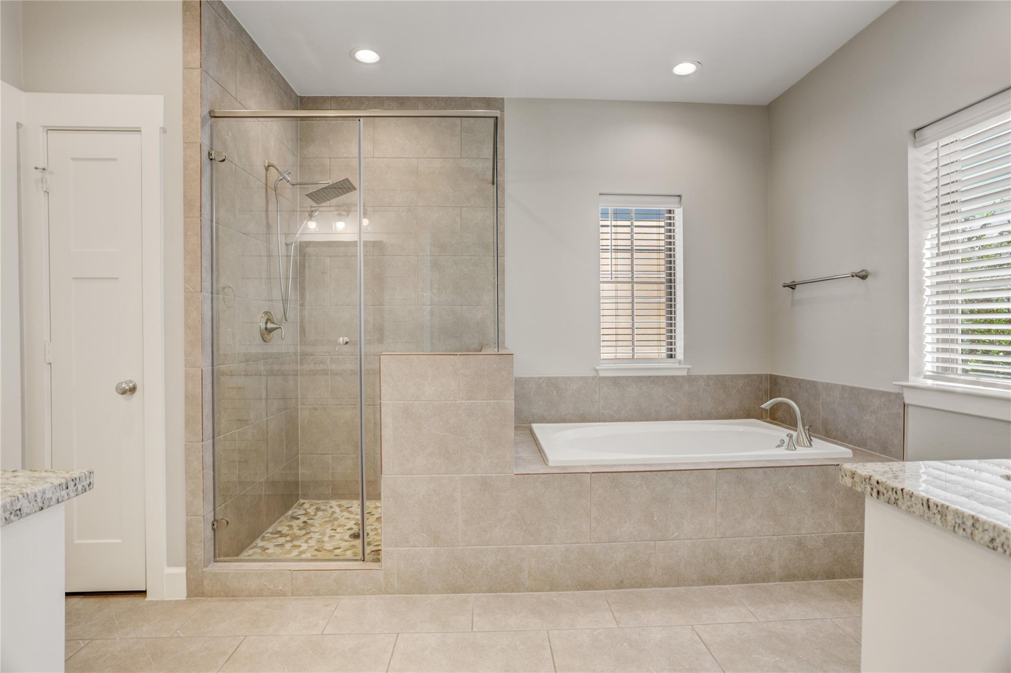 5905 Petty Street # B, Houston Unit: B