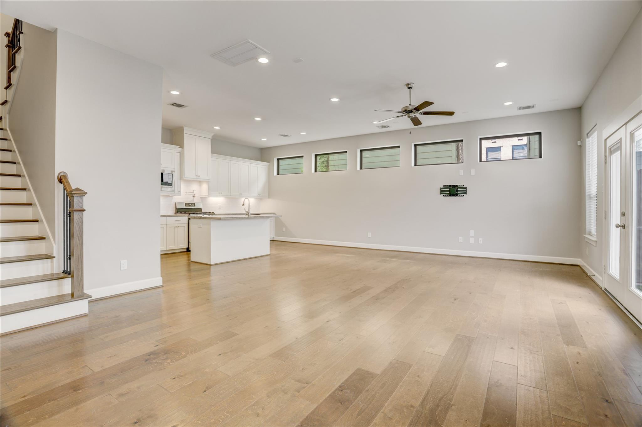 5905 Petty Street # B, Houston Unit: B