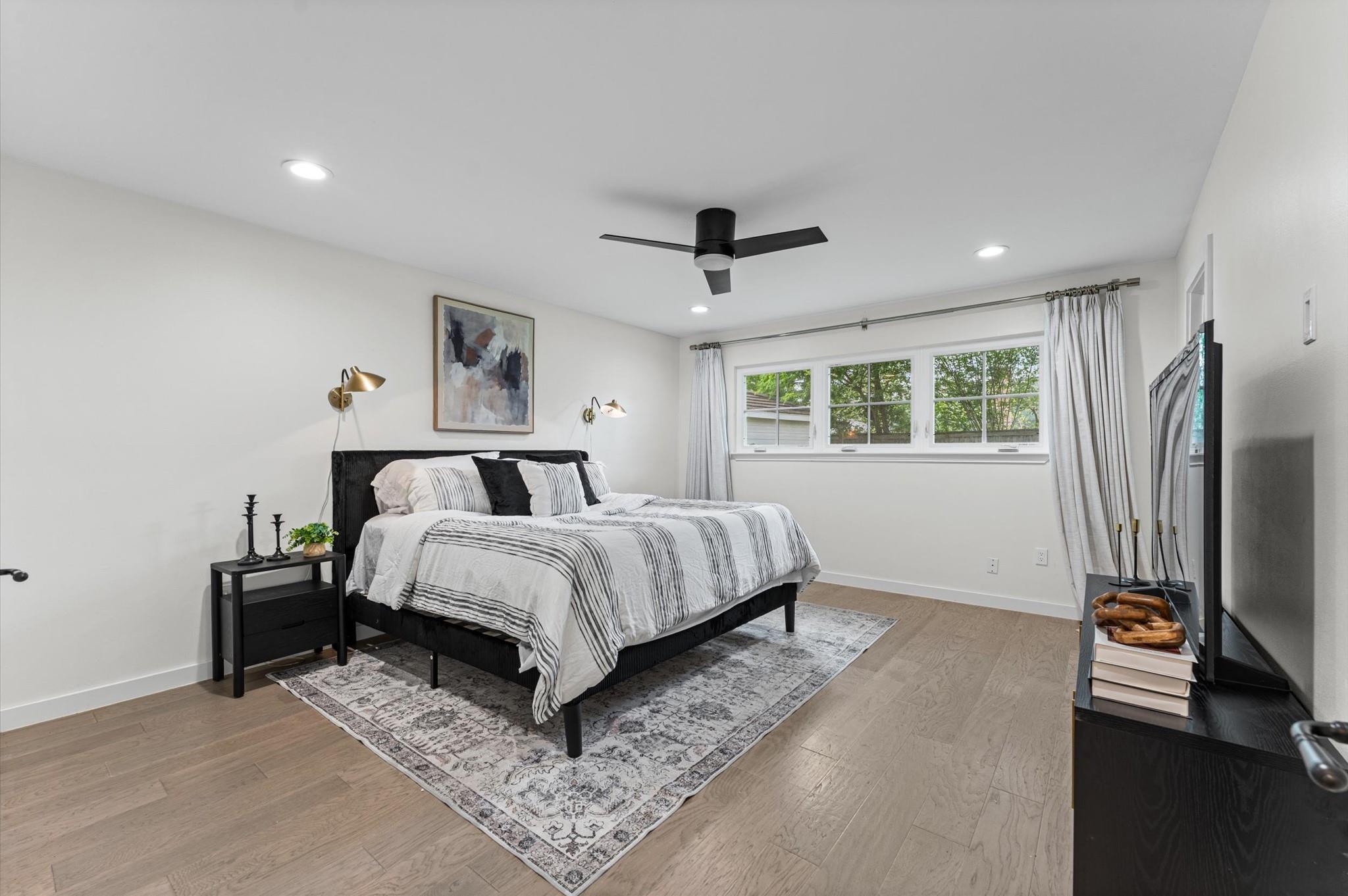 1607 Crystal Hills Drive