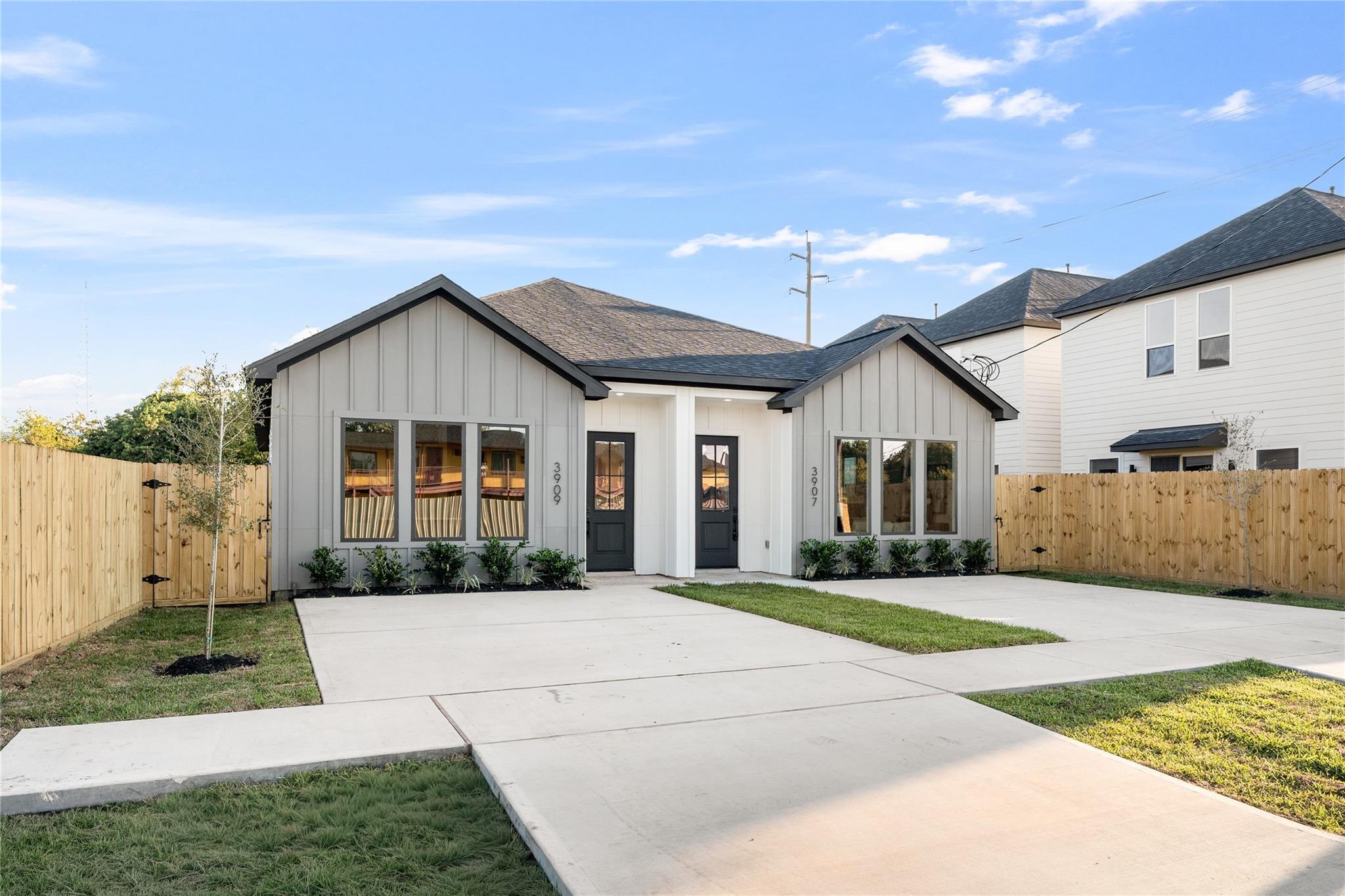 3907 Maggie Street