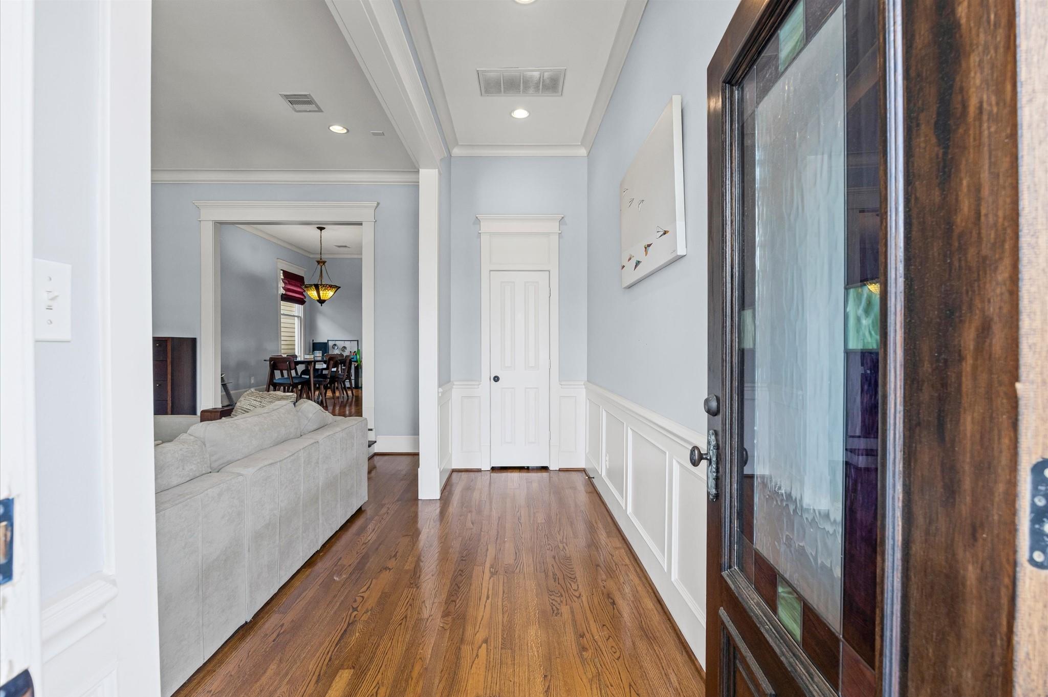 816 W 23rd Street