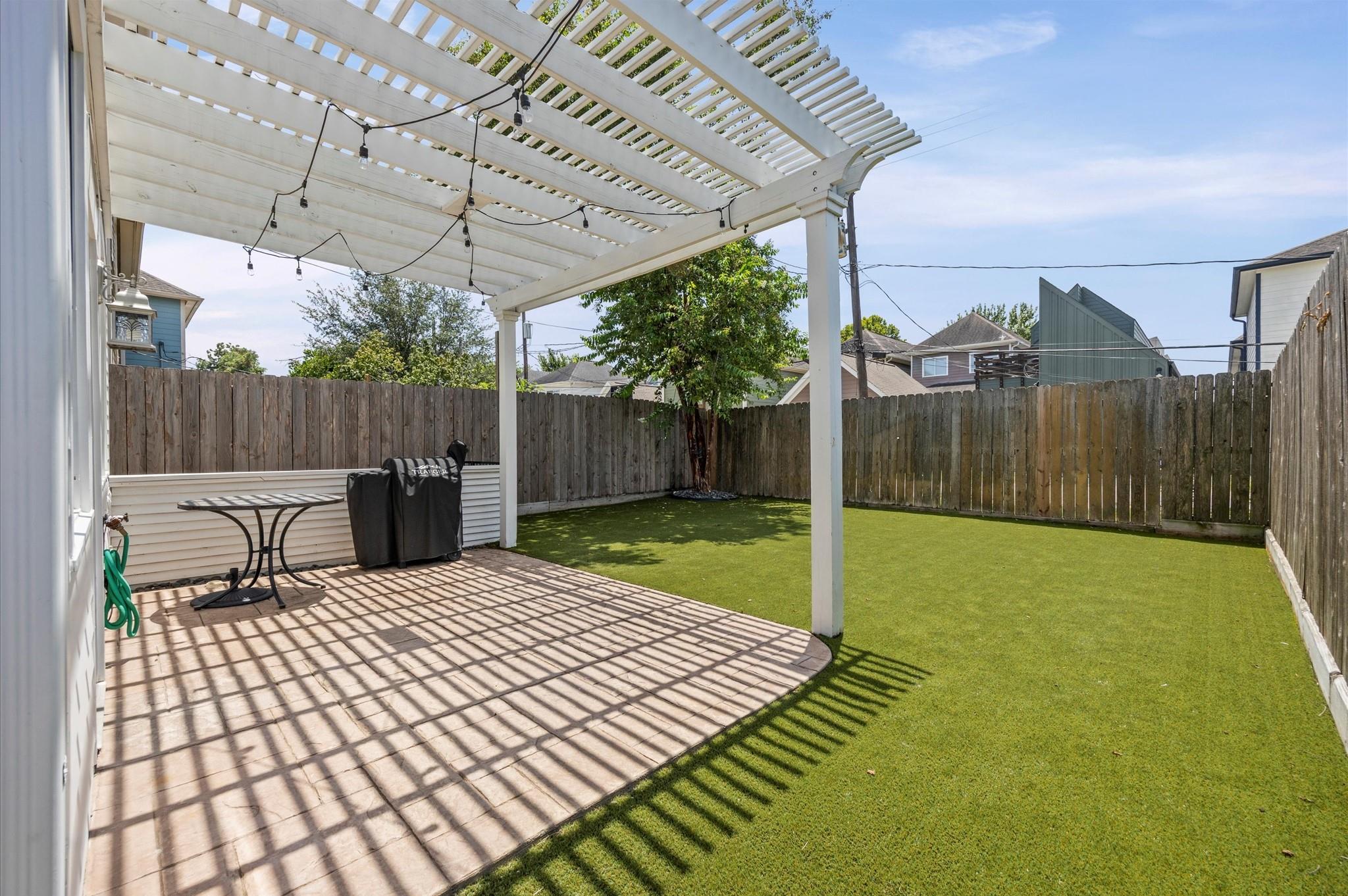816 W 23rd Street