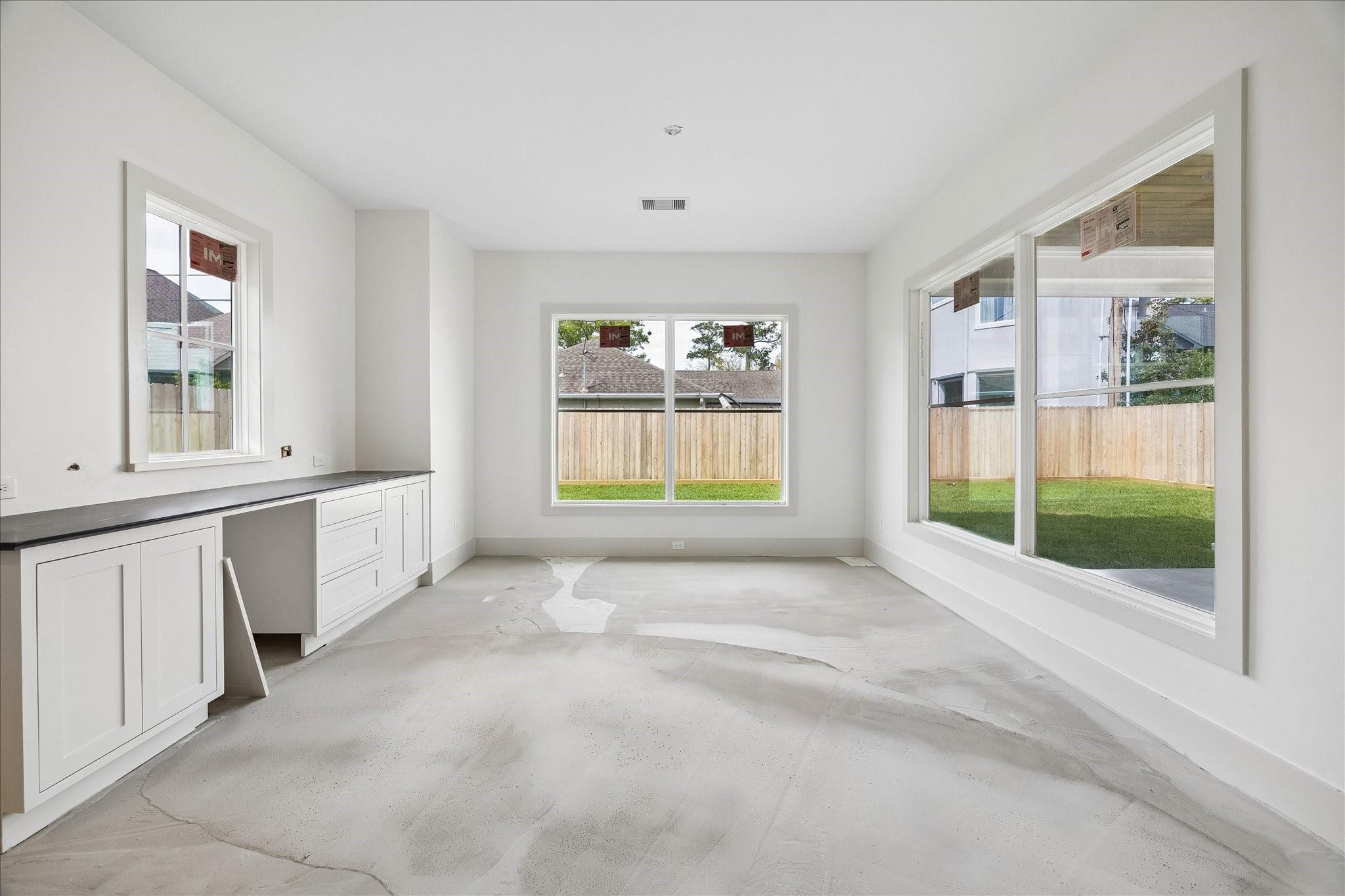 1614 Woodcrest Drive