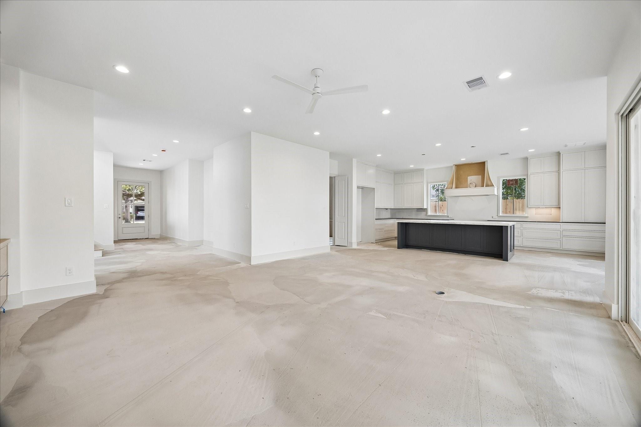 1614 Woodcrest Drive