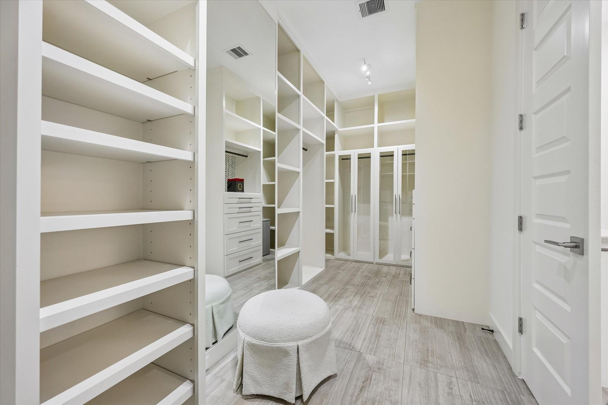 802 W 30th Street