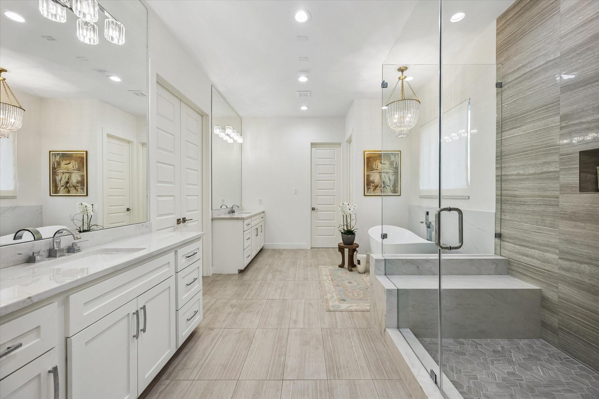 802 W 30th Street