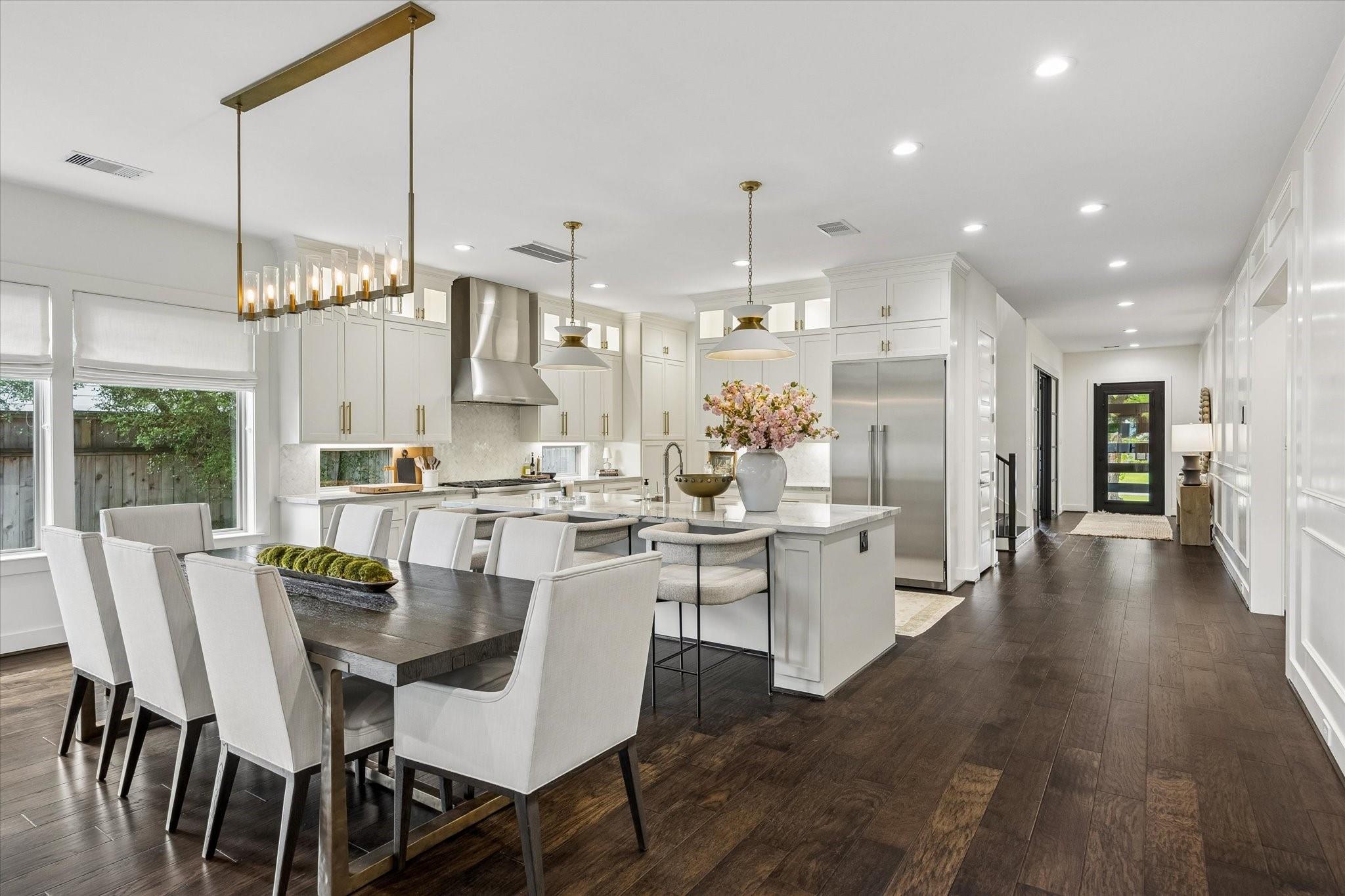 802 W 30th Street