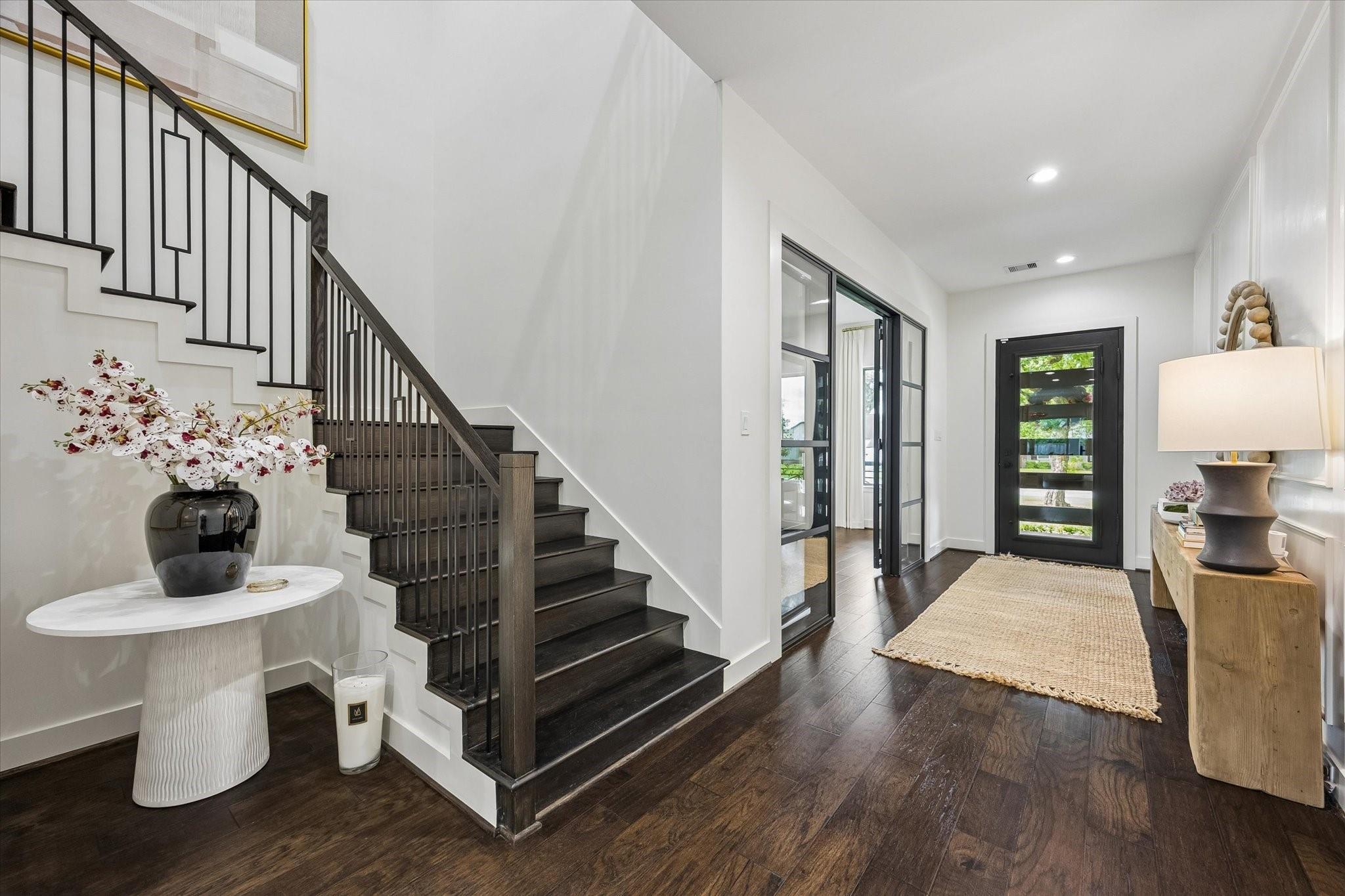 802 W 30th Street