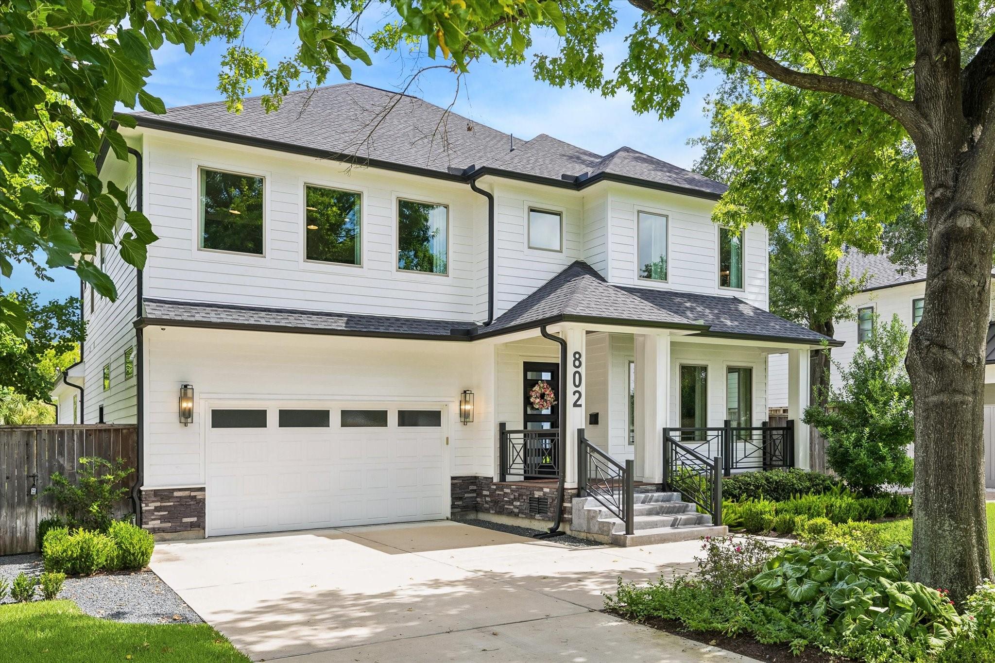 802 W 30th Street