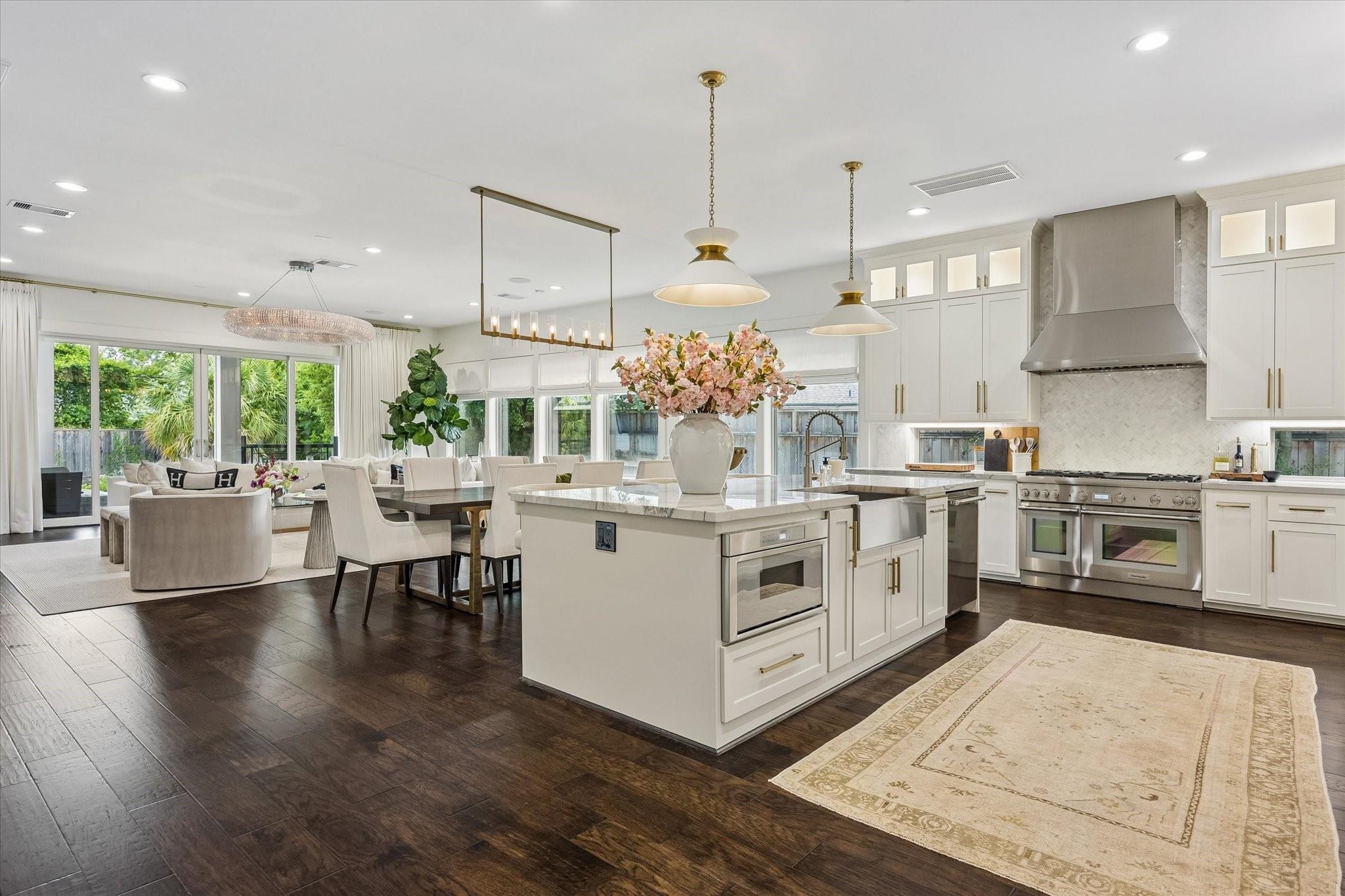 802 W 30th Street