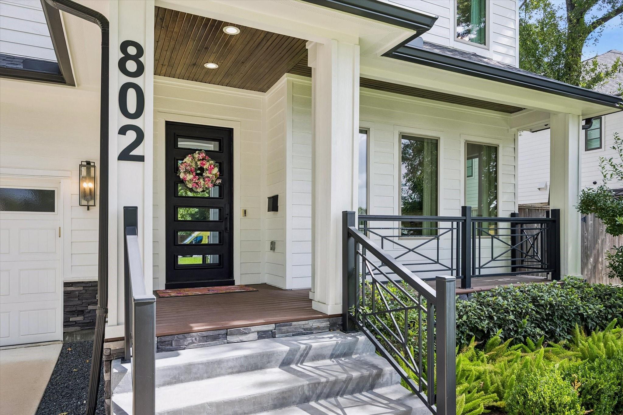 802 W 30th Street