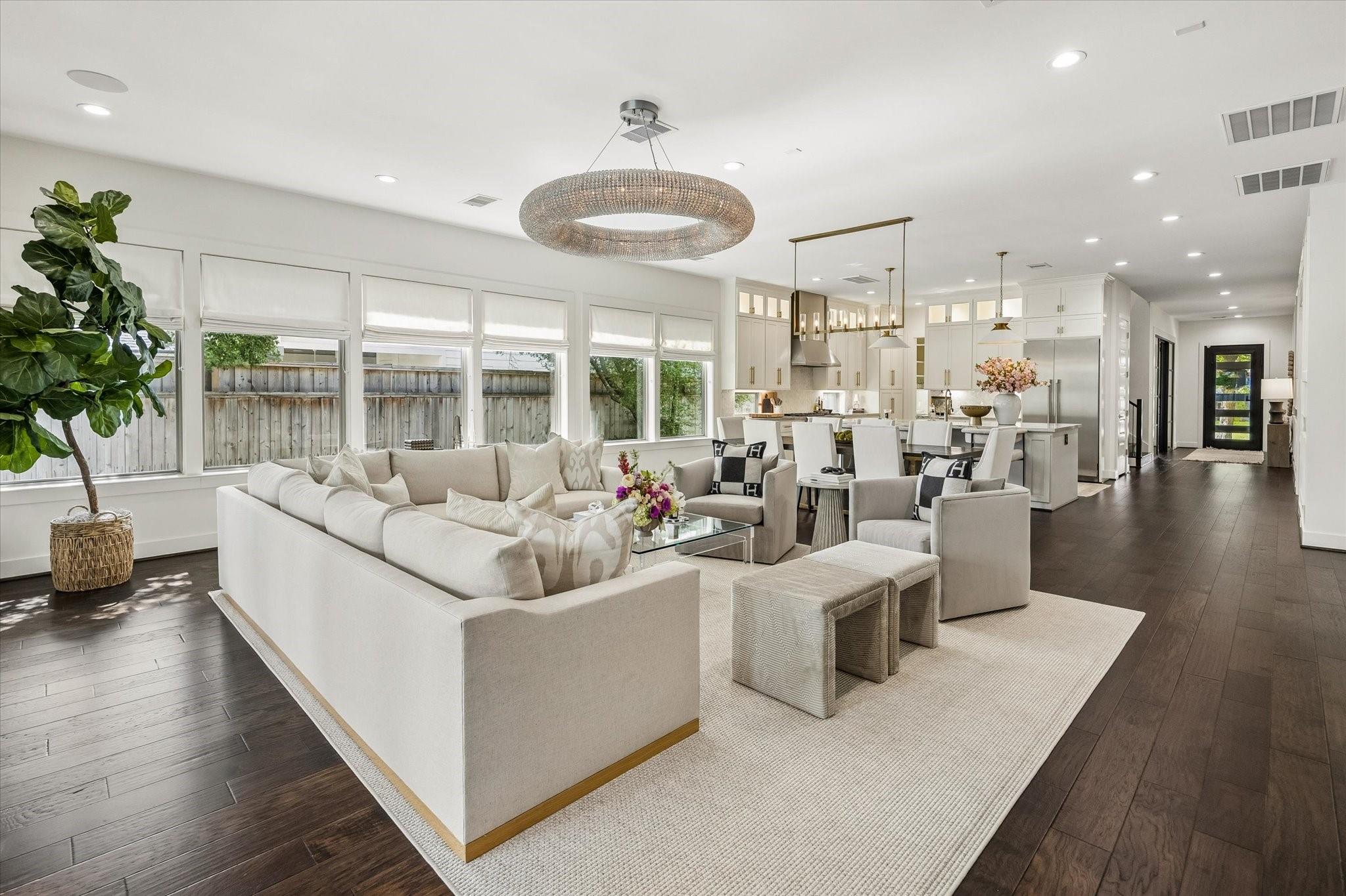 802 W 30th Street
