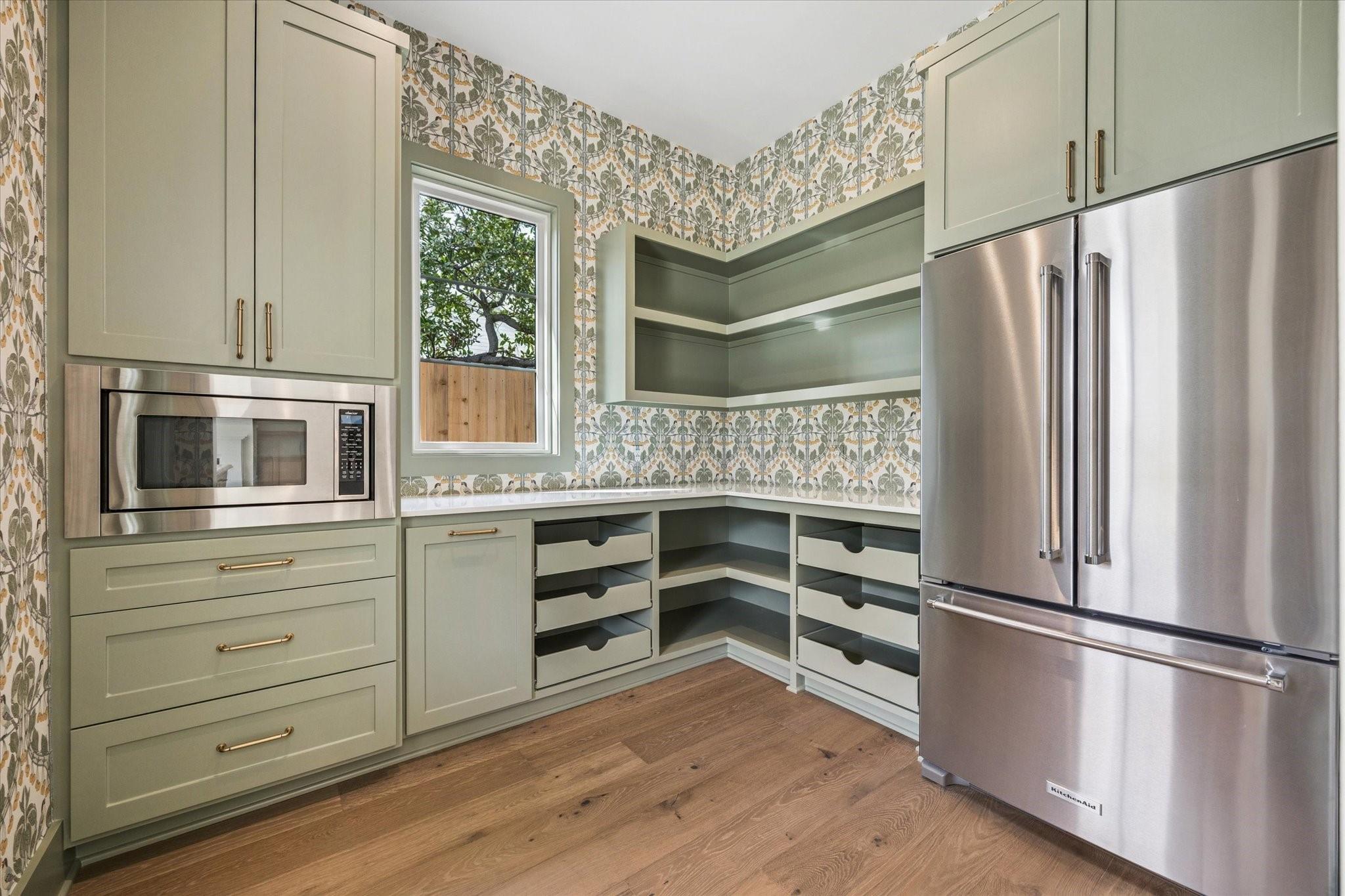 1243 Candlelight Lane