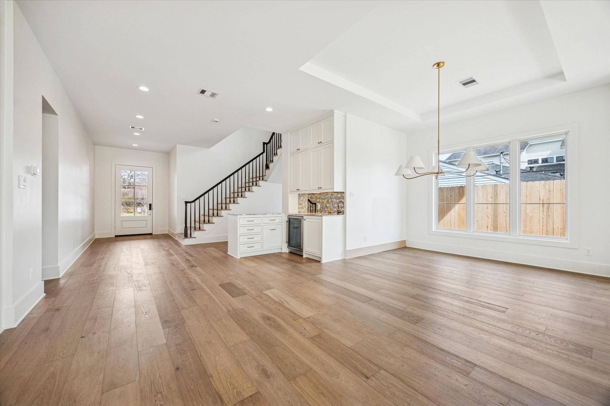 1243 Candlelight Lane