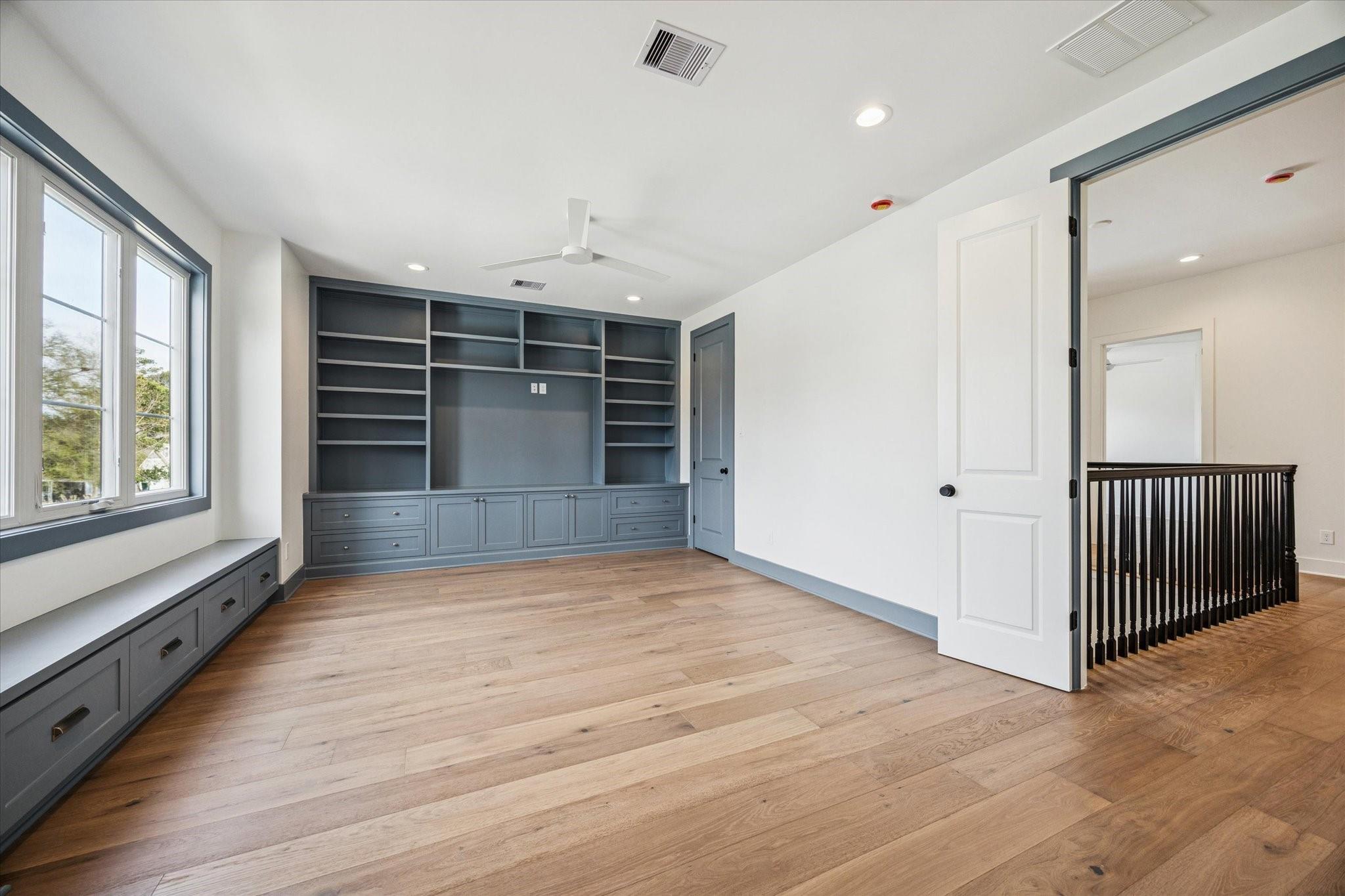 1243 Candlelight Lane