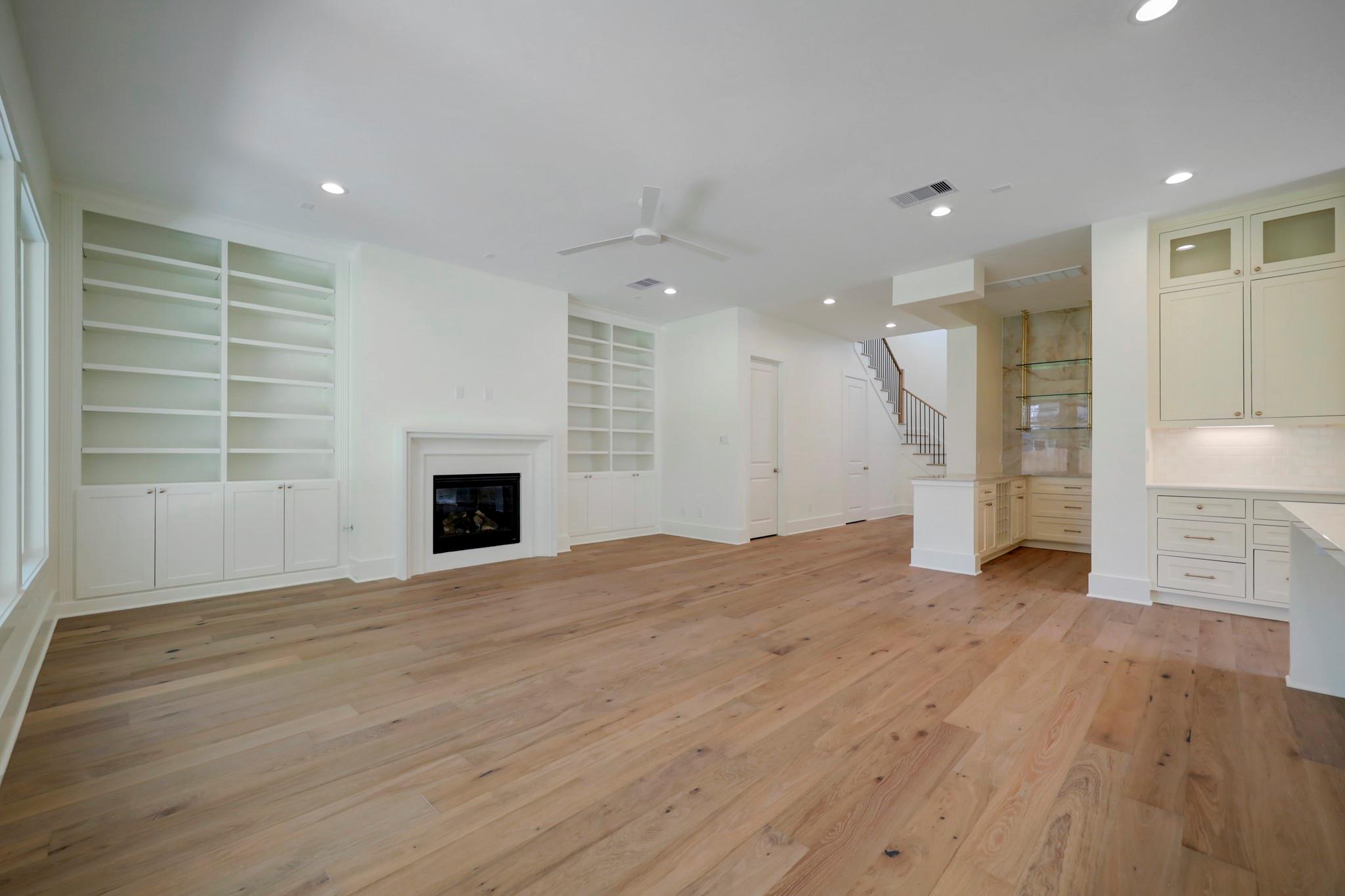 1046 Gardenia Drive