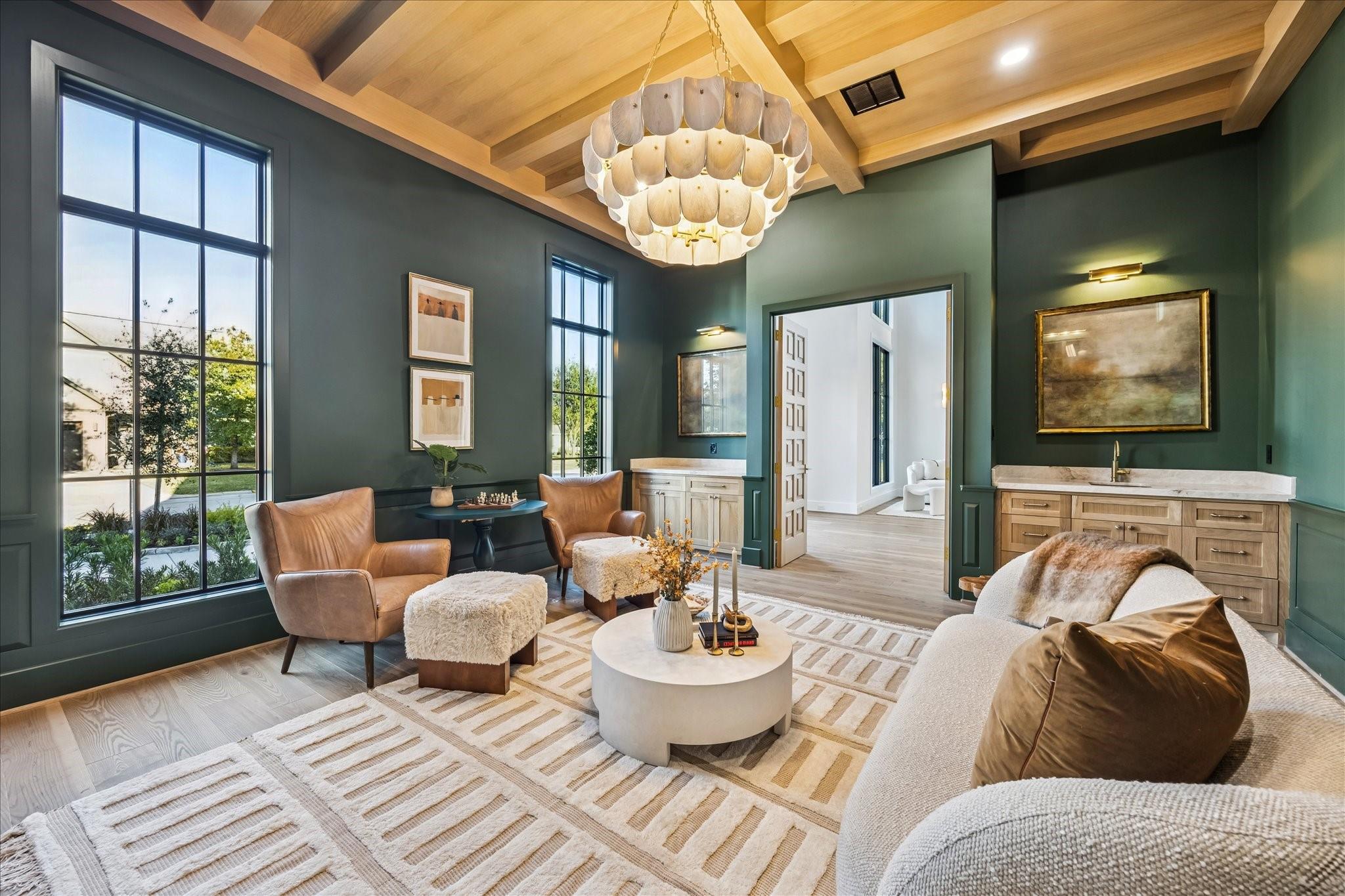 1111 Wakefield Drive