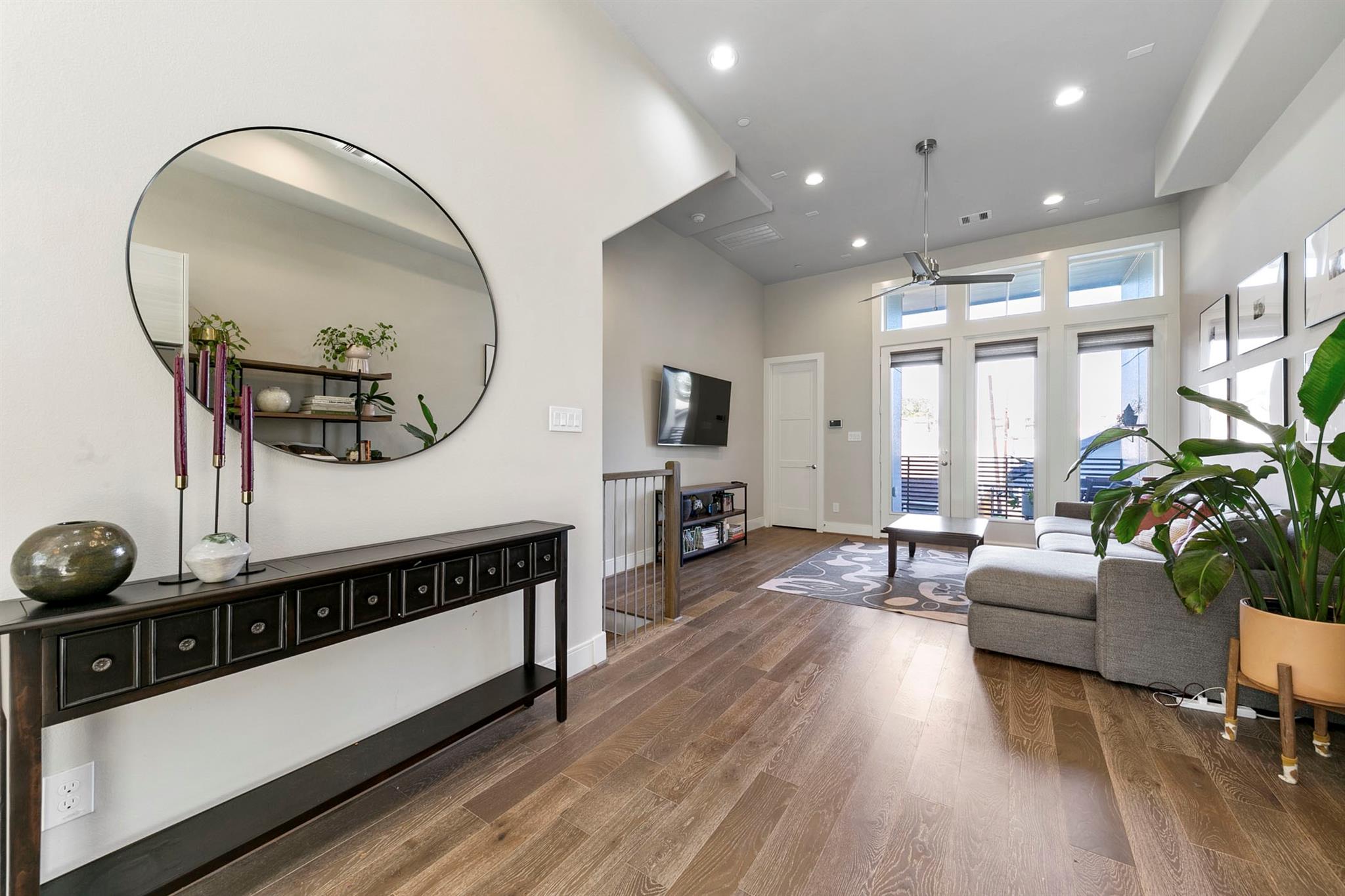 2412 Canal Street # J