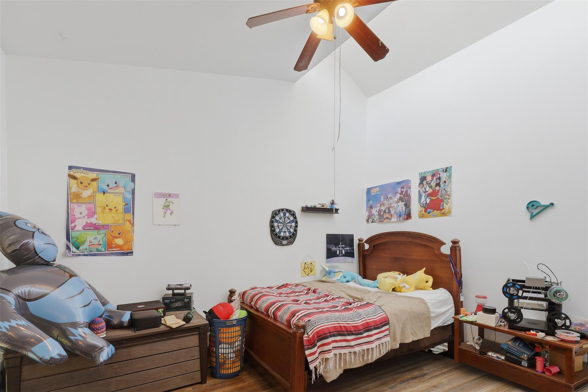 1621 & 1623 W Adoue Street