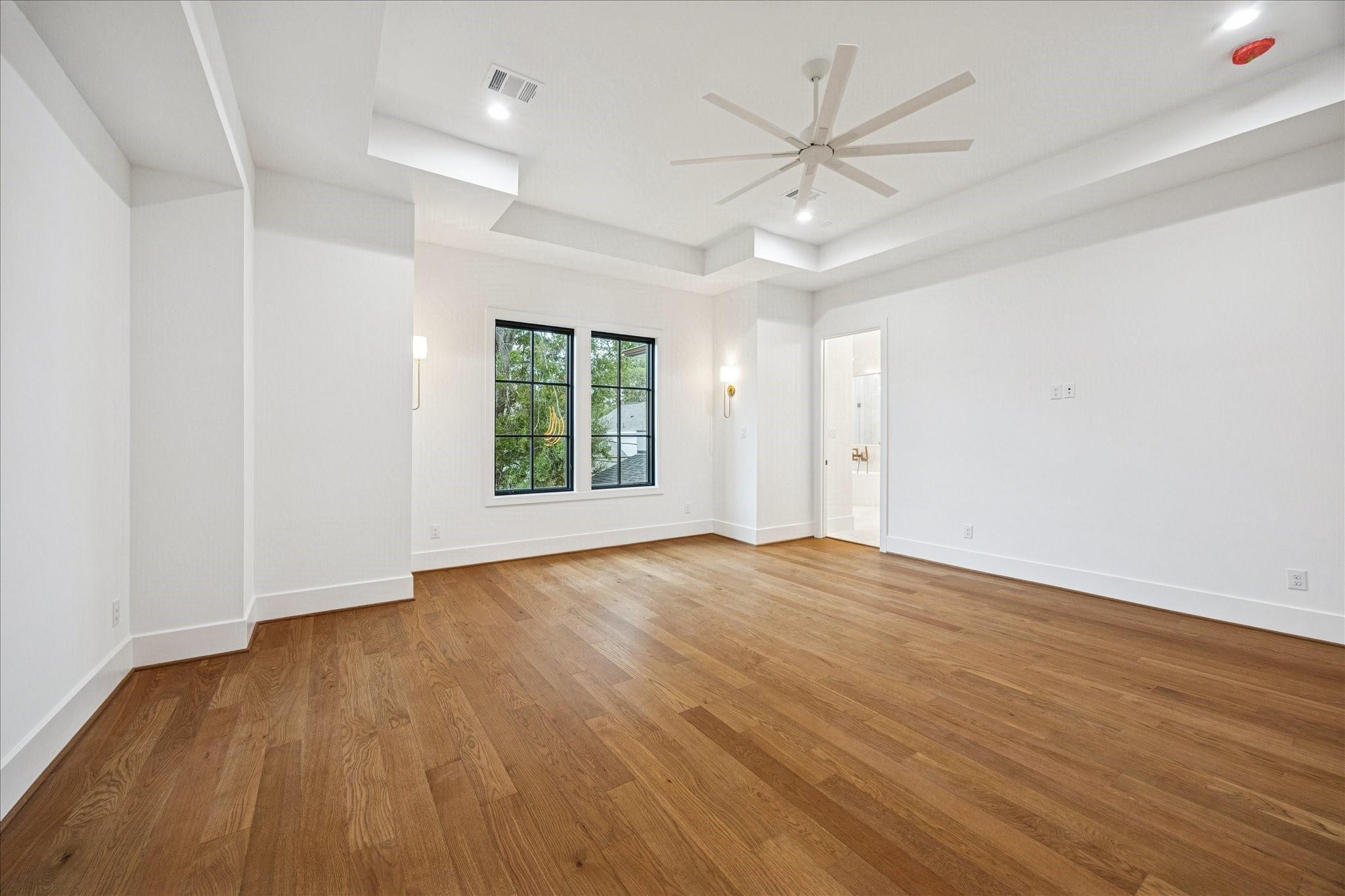 867 W 42nd Street
