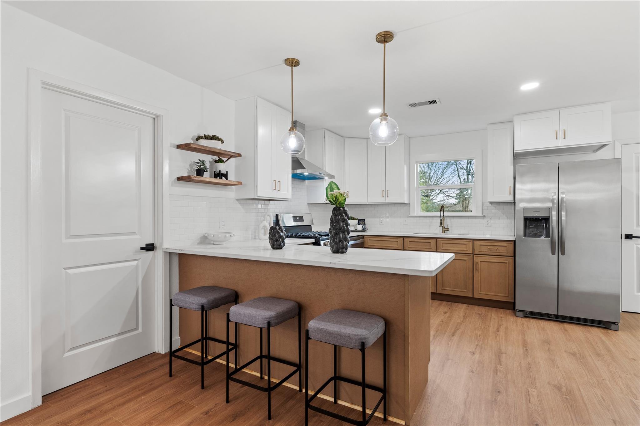 5023 Redstart Street