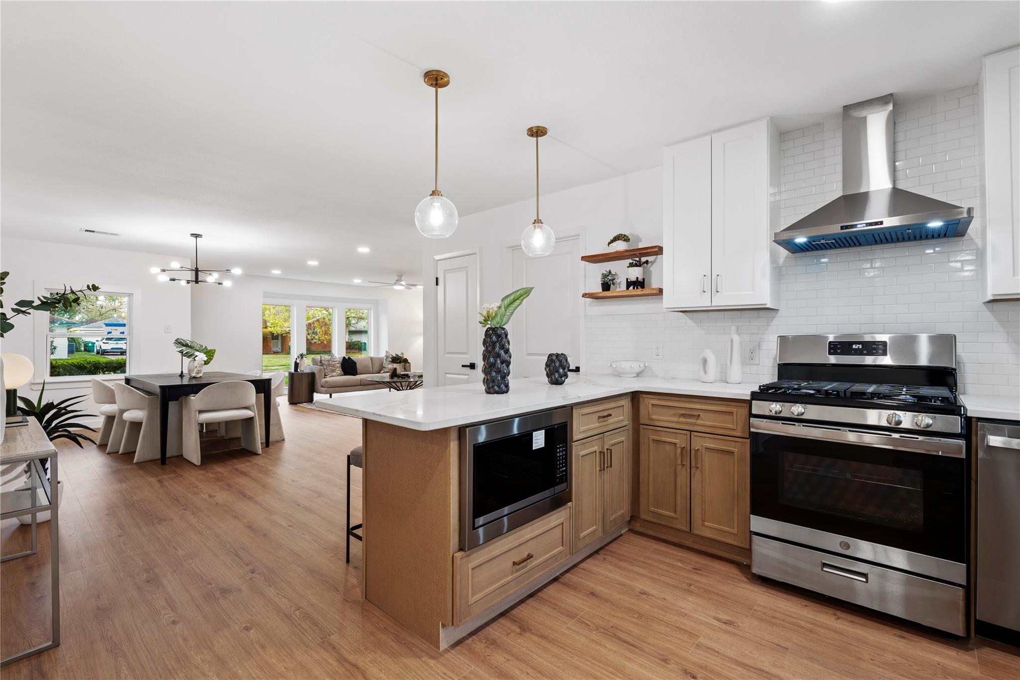 5023 Redstart Street