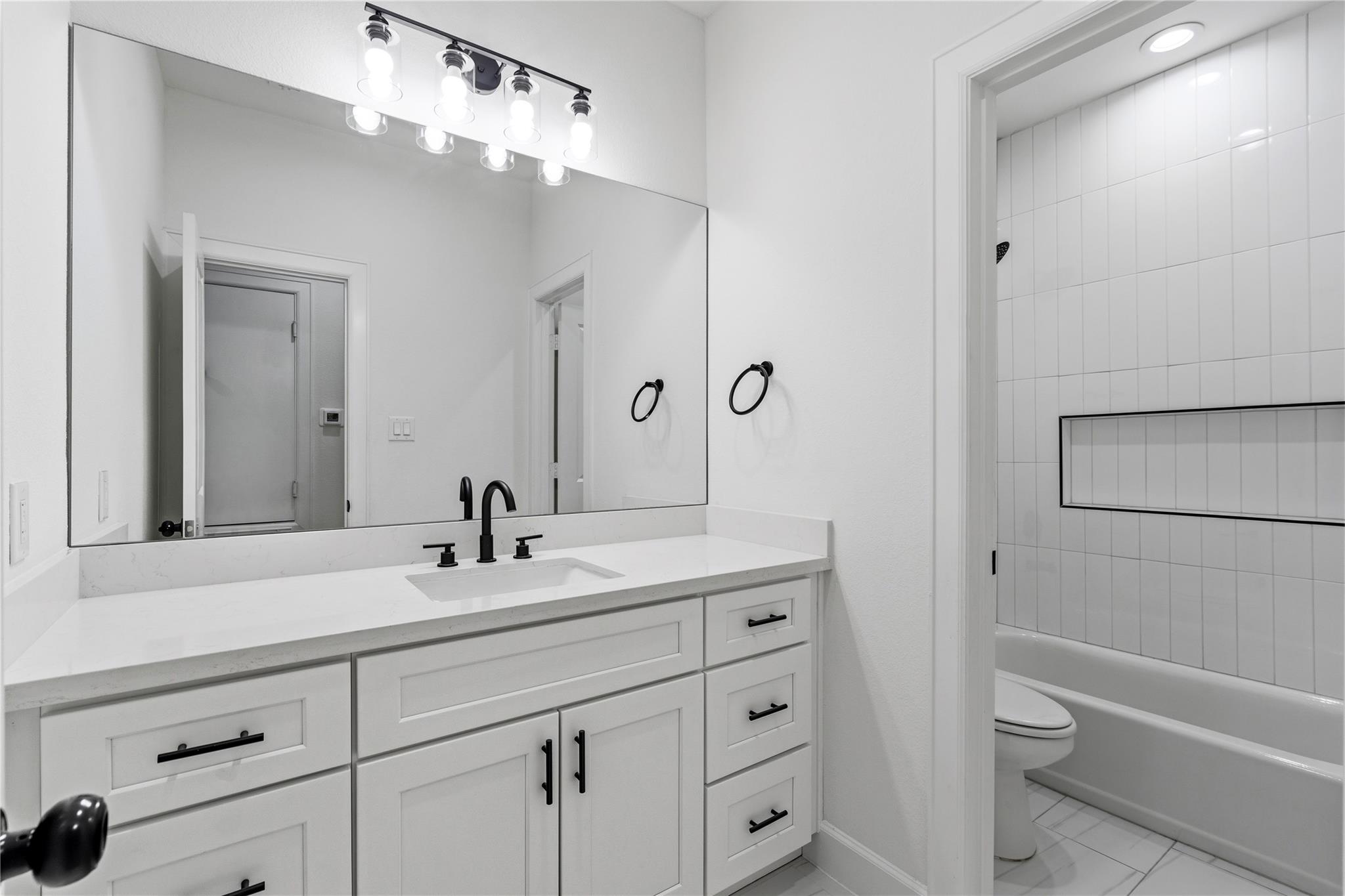 8316 Corinth Street # D