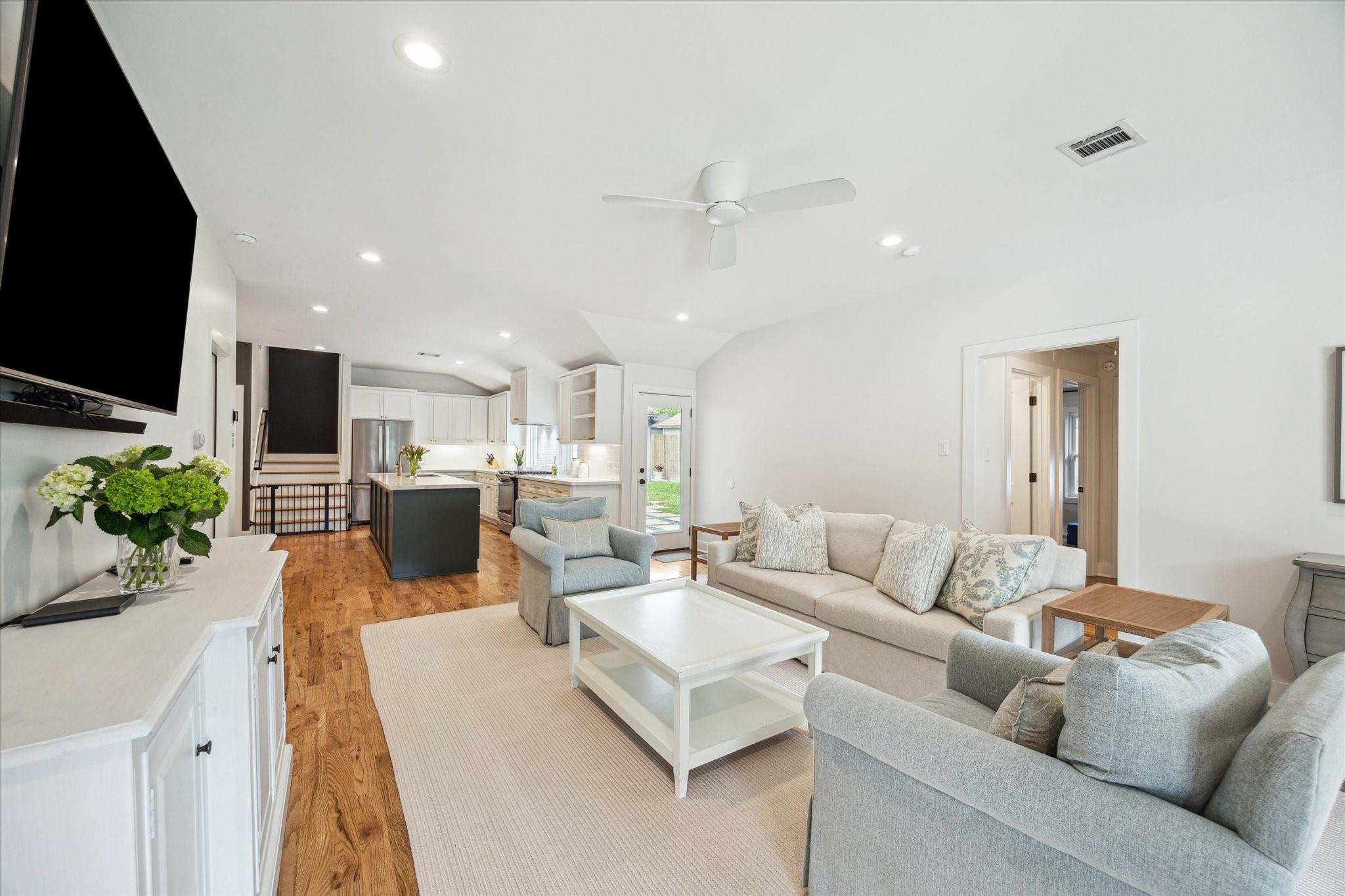 2218 Gardenia Drive