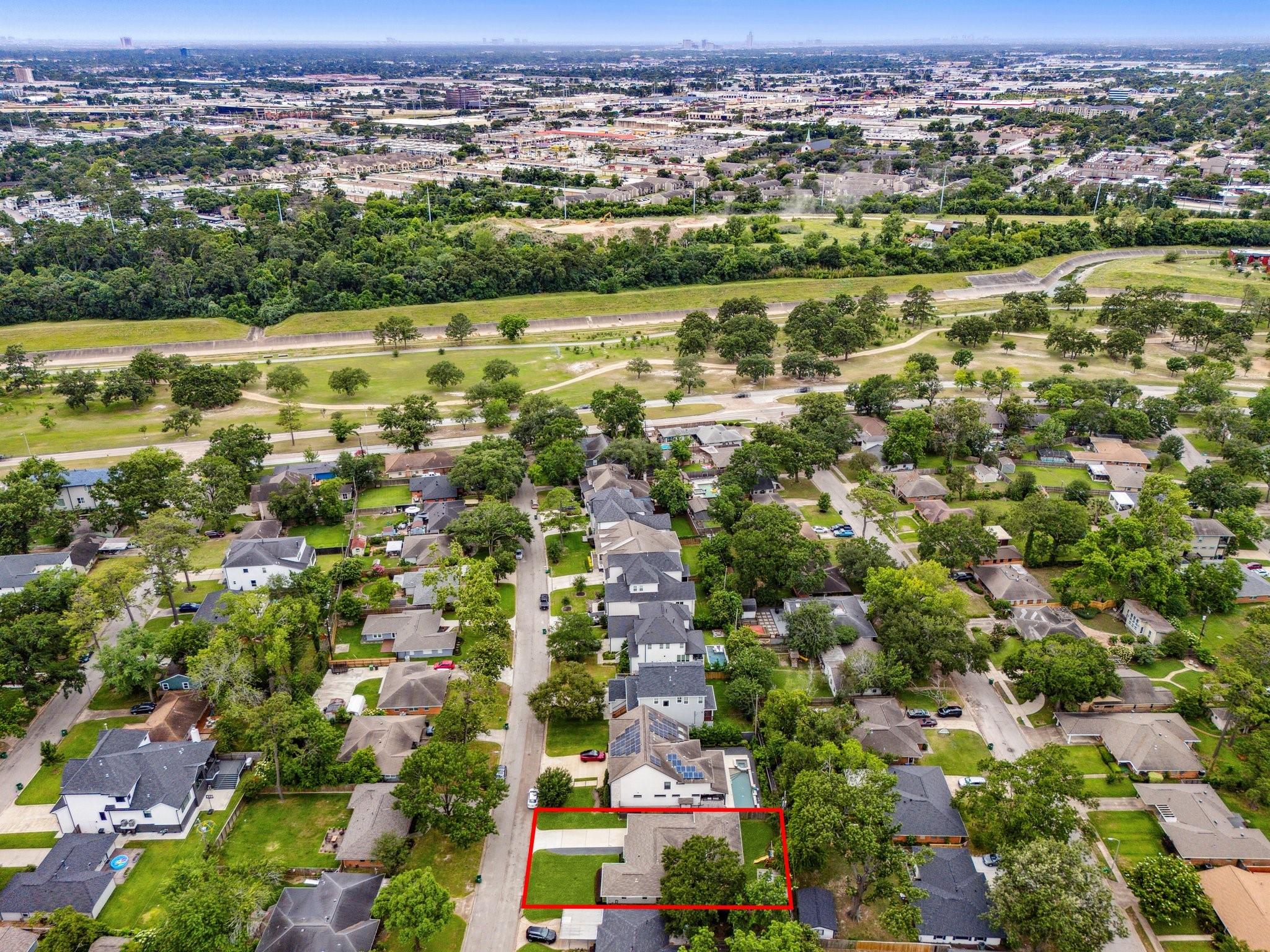 2218 Gardenia Drive