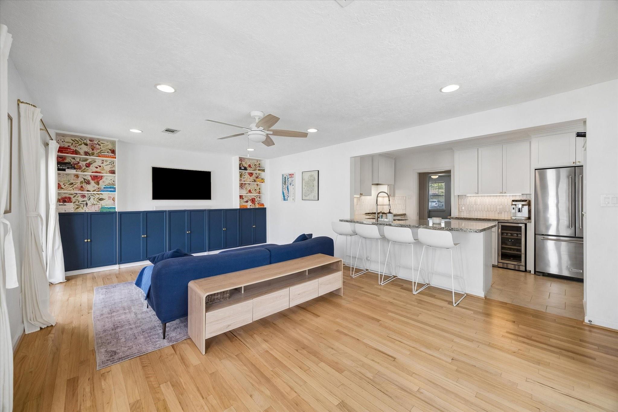 1232 Chantilly Lane