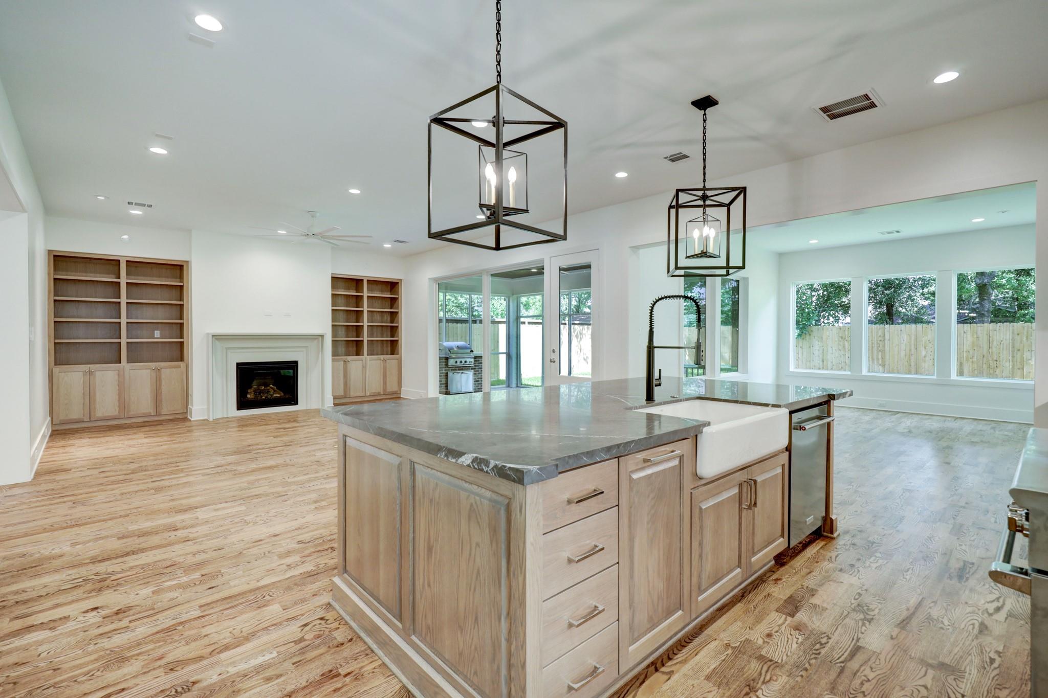 1243 Candlelight Lane