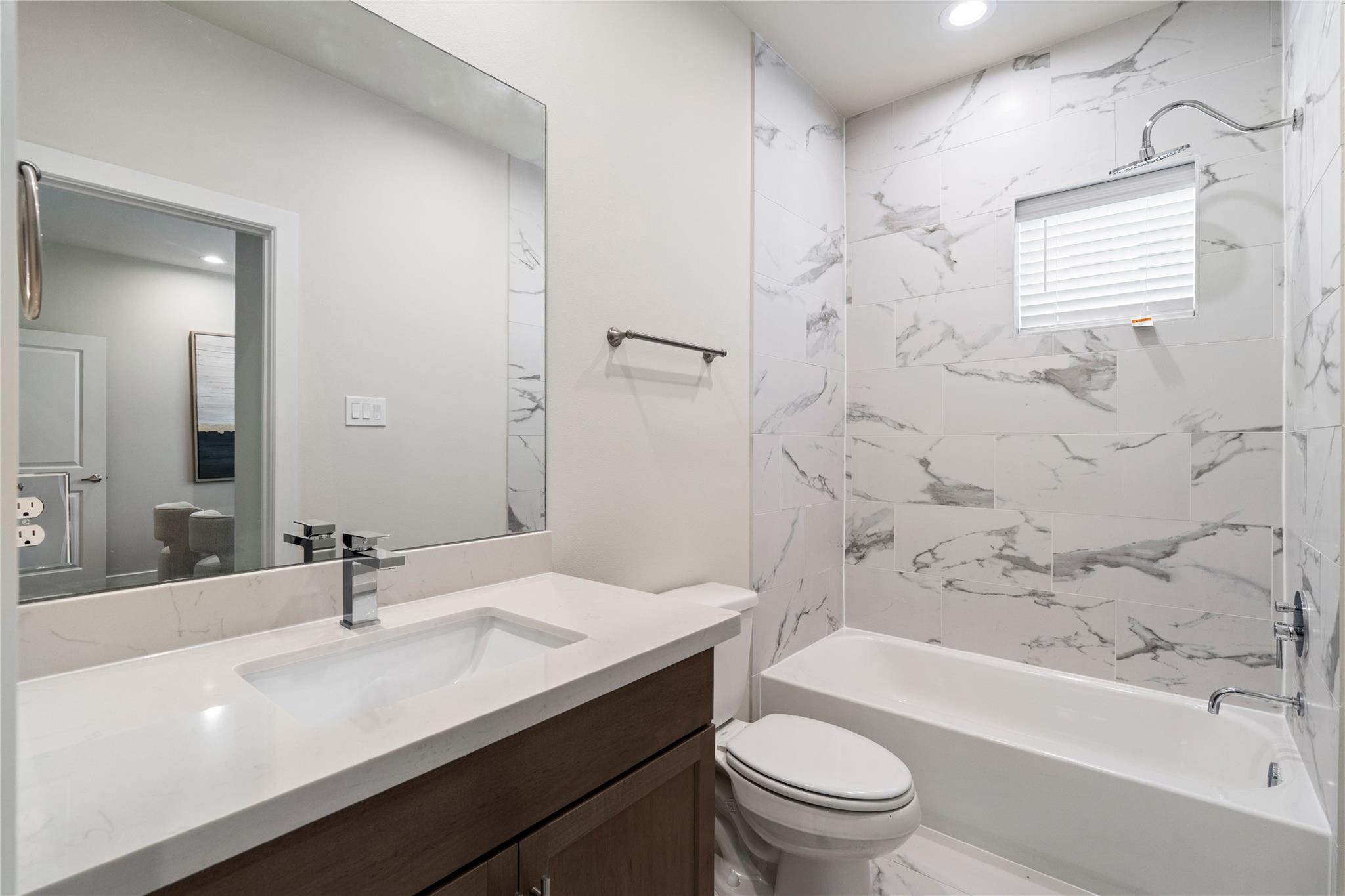 3923 Willowbend Point Drive