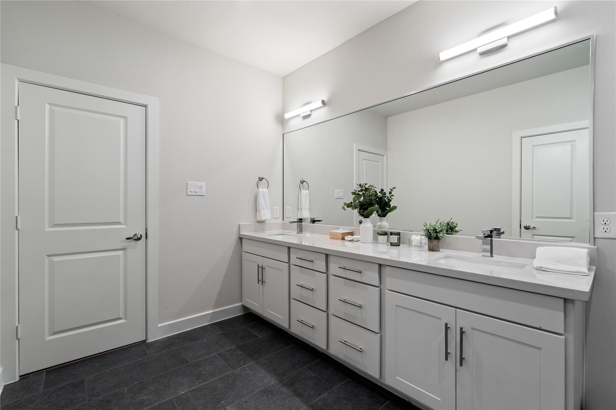 3923 Willowbend Point Drive
