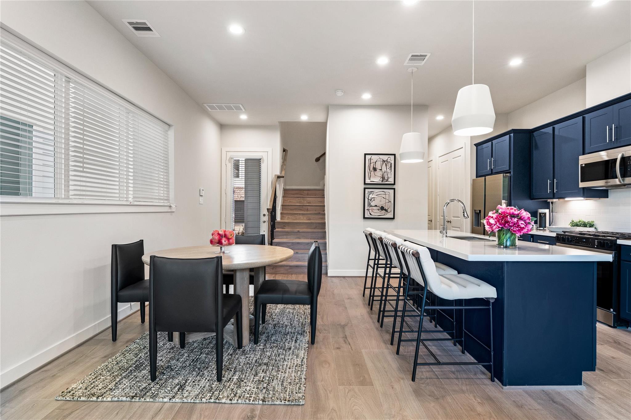 3923 Willowbend Point Drive